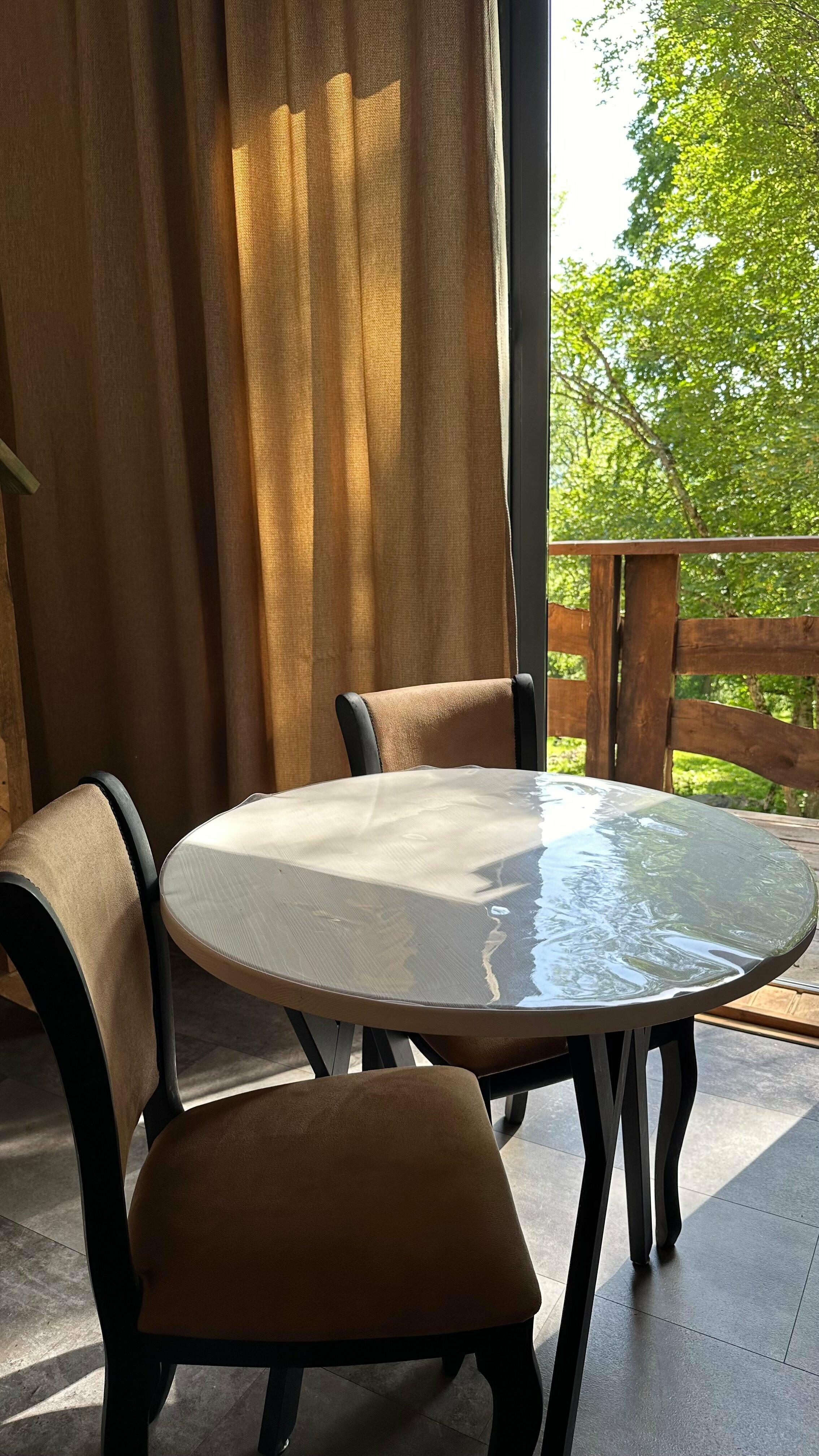 Трехместный номер «Комфорт» с душем