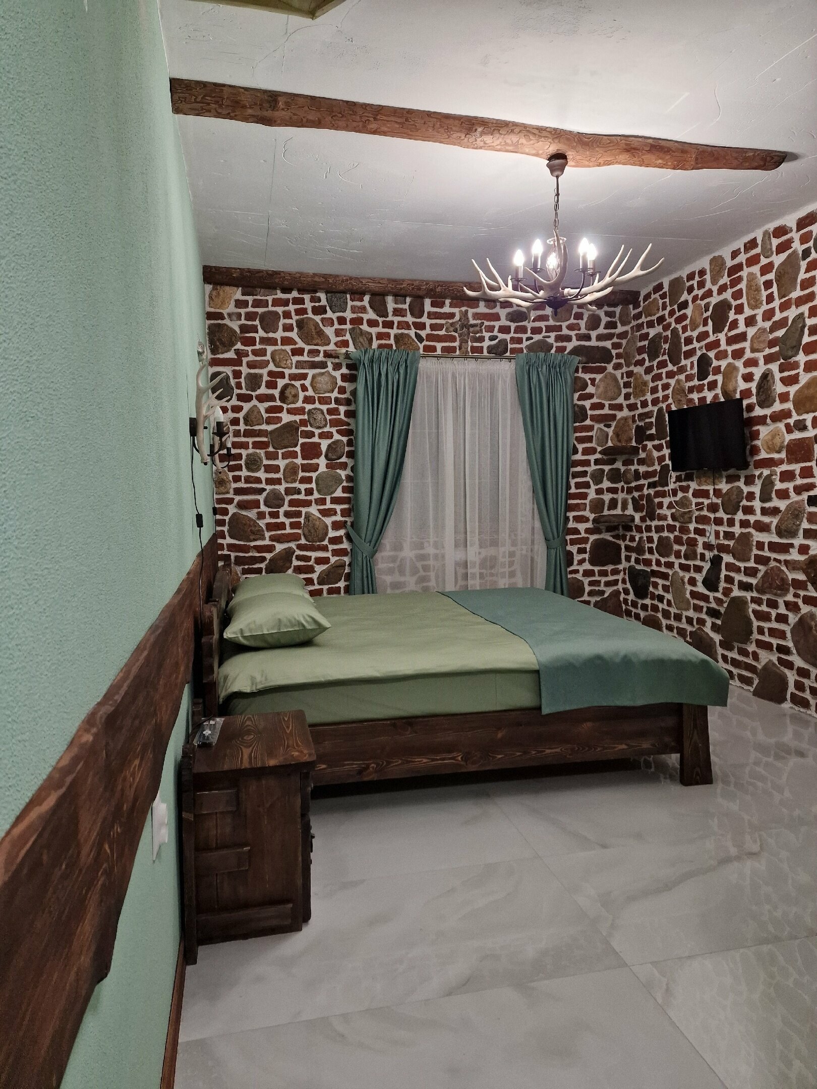 Большой двухместный номер с 1 кроватью