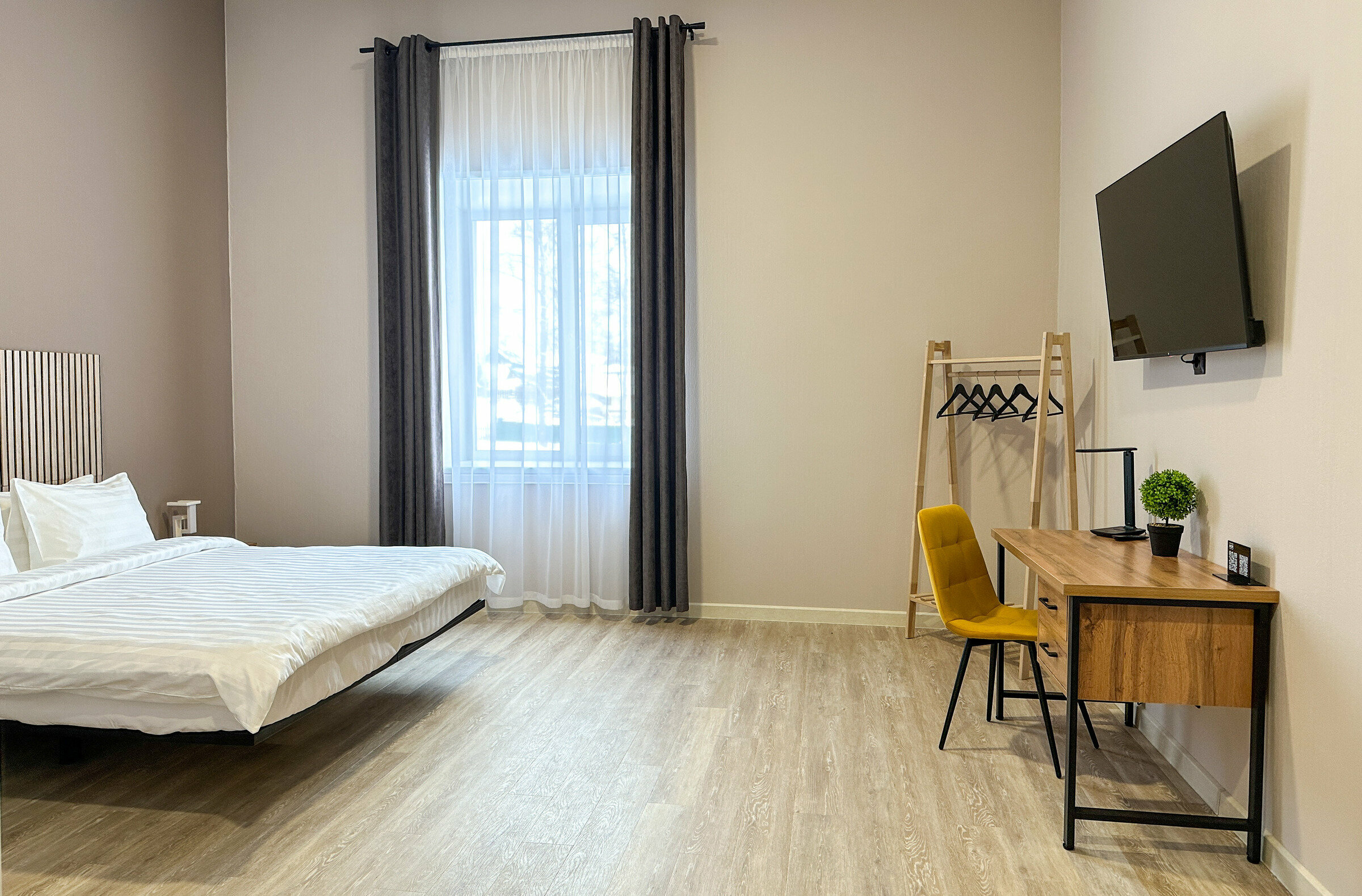 Улучшенный номер с кроватью размера «king-size»