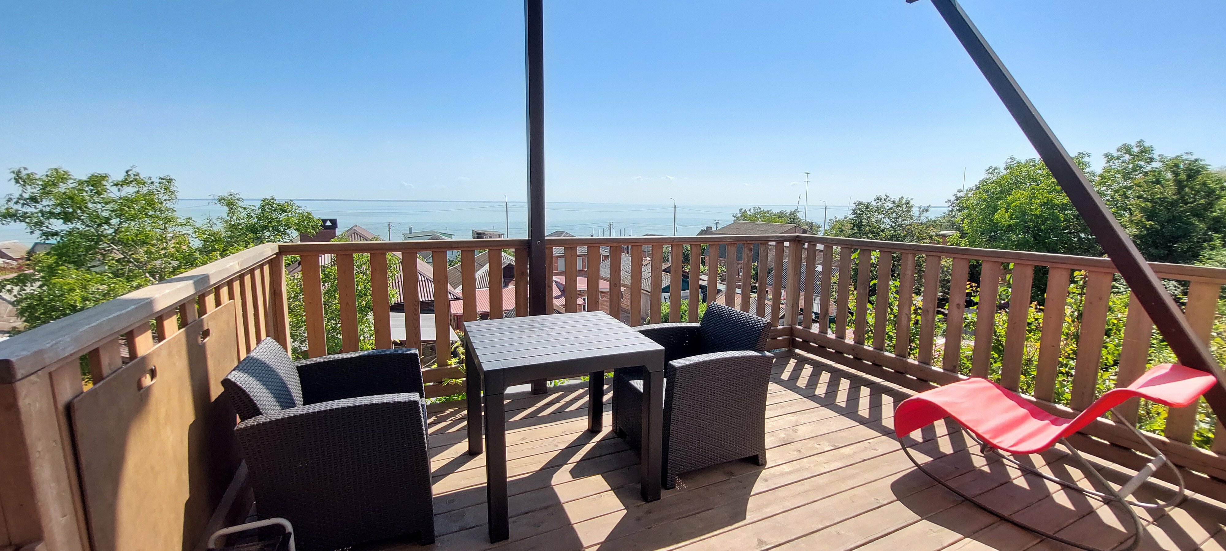 Дом с видом на море