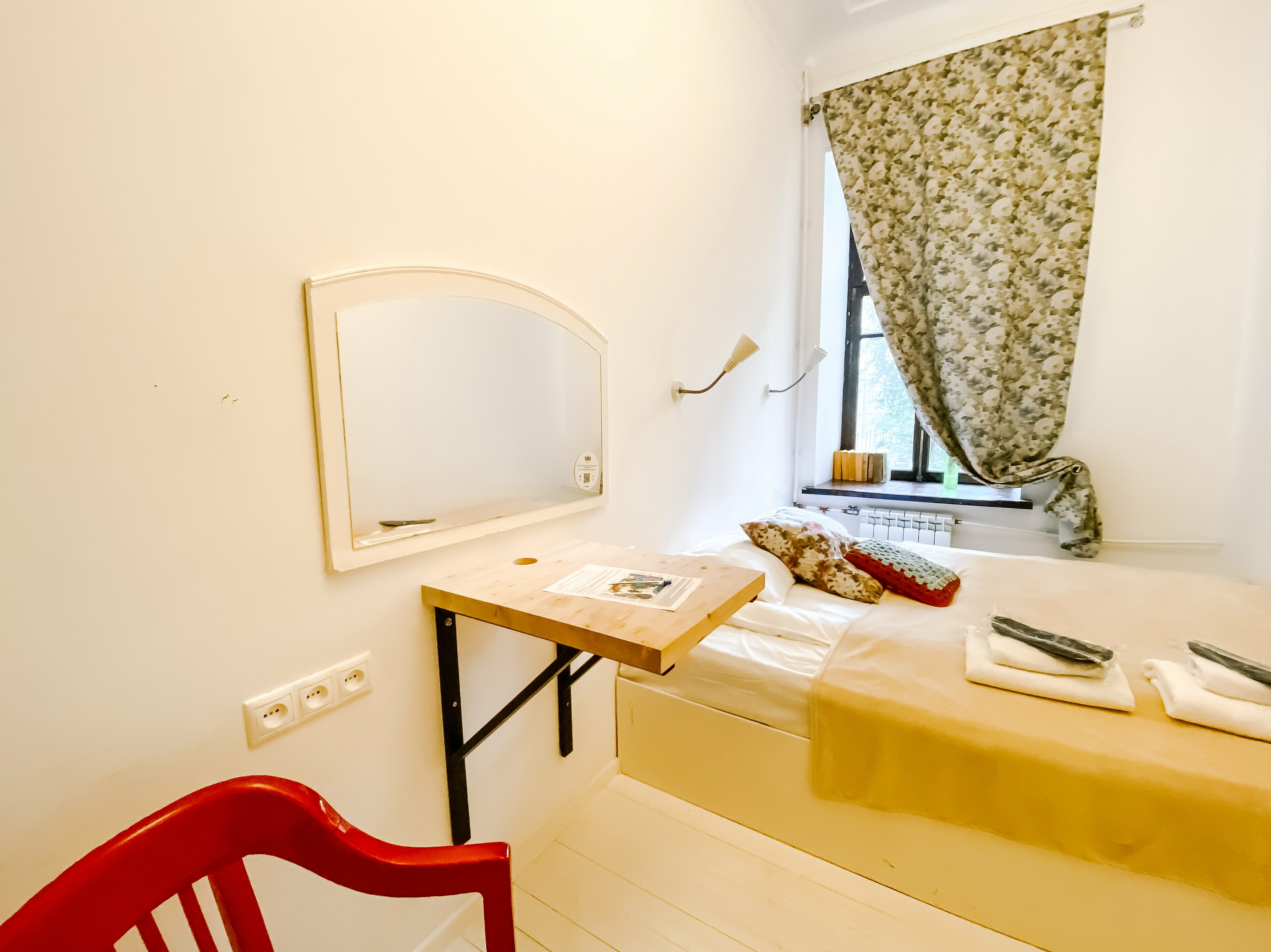 Двухместный номер с 1 кроватью и общей ванной комнатой