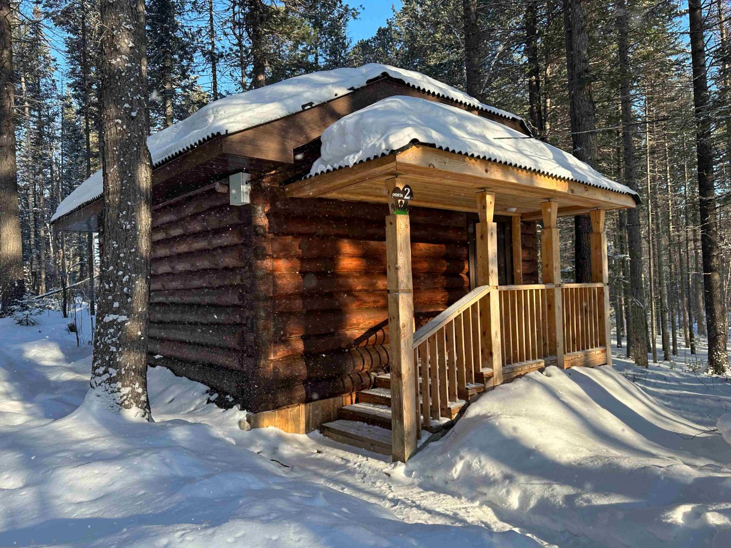 Опята с двуспальной кроватью