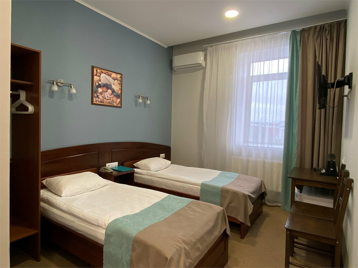 Твин 1 категории