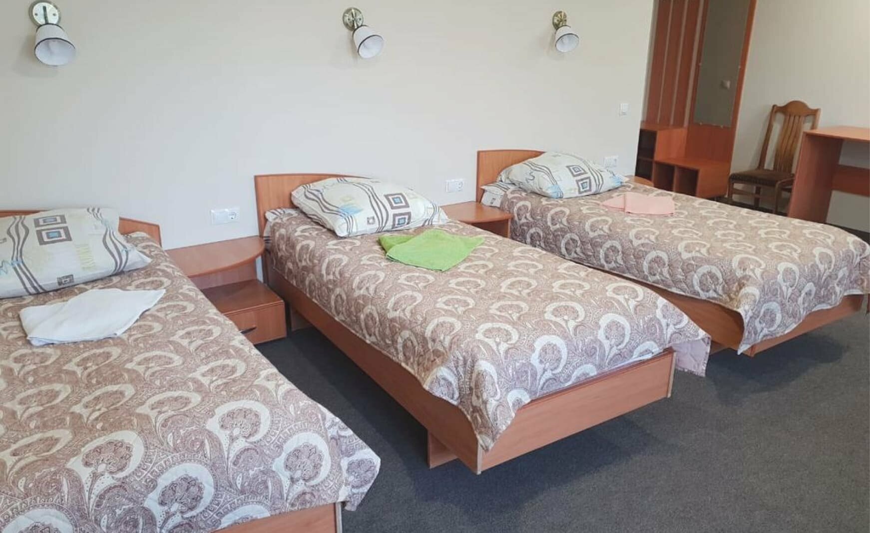 Бюджетный трехместный номер