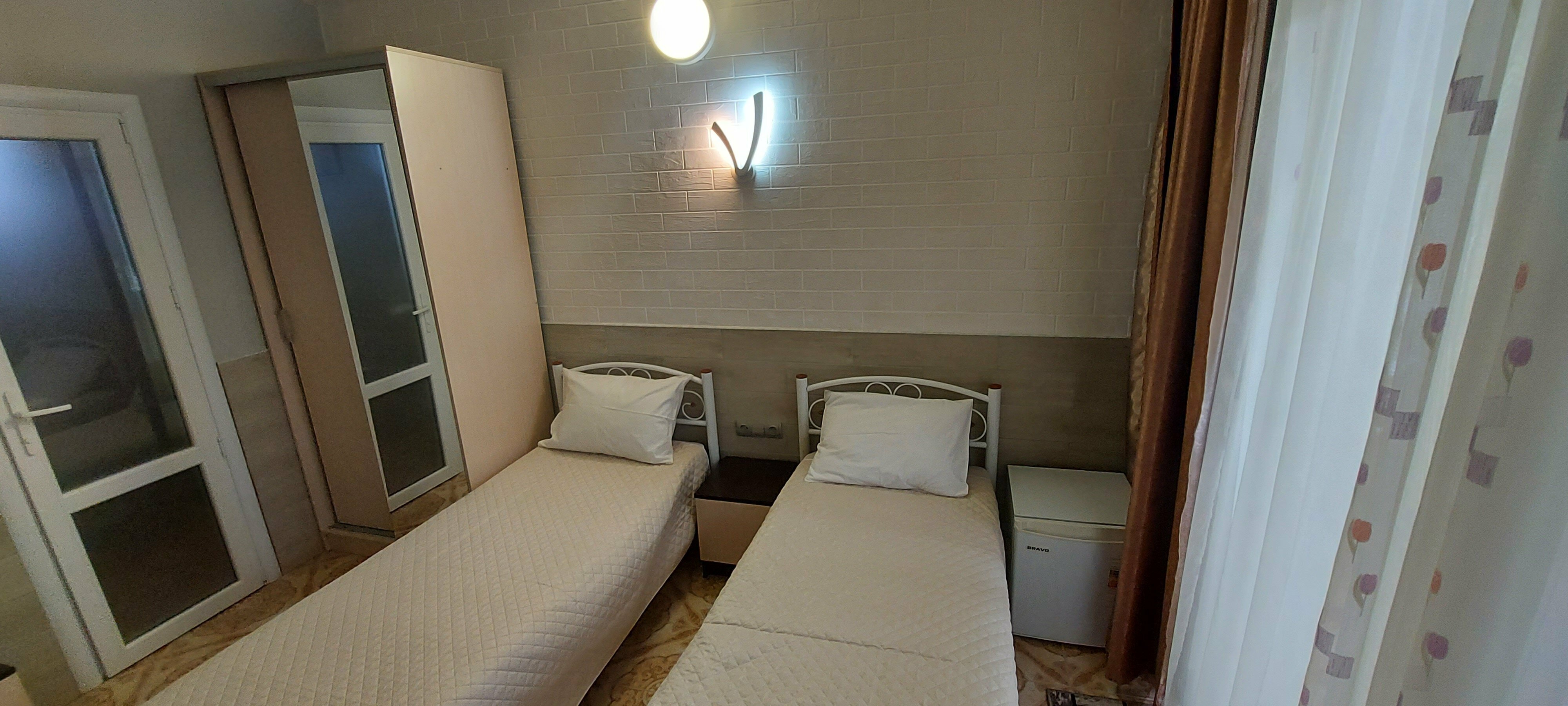 Улучшенный номер с кроватью размера «king-size» или 2 отдельными кроватями