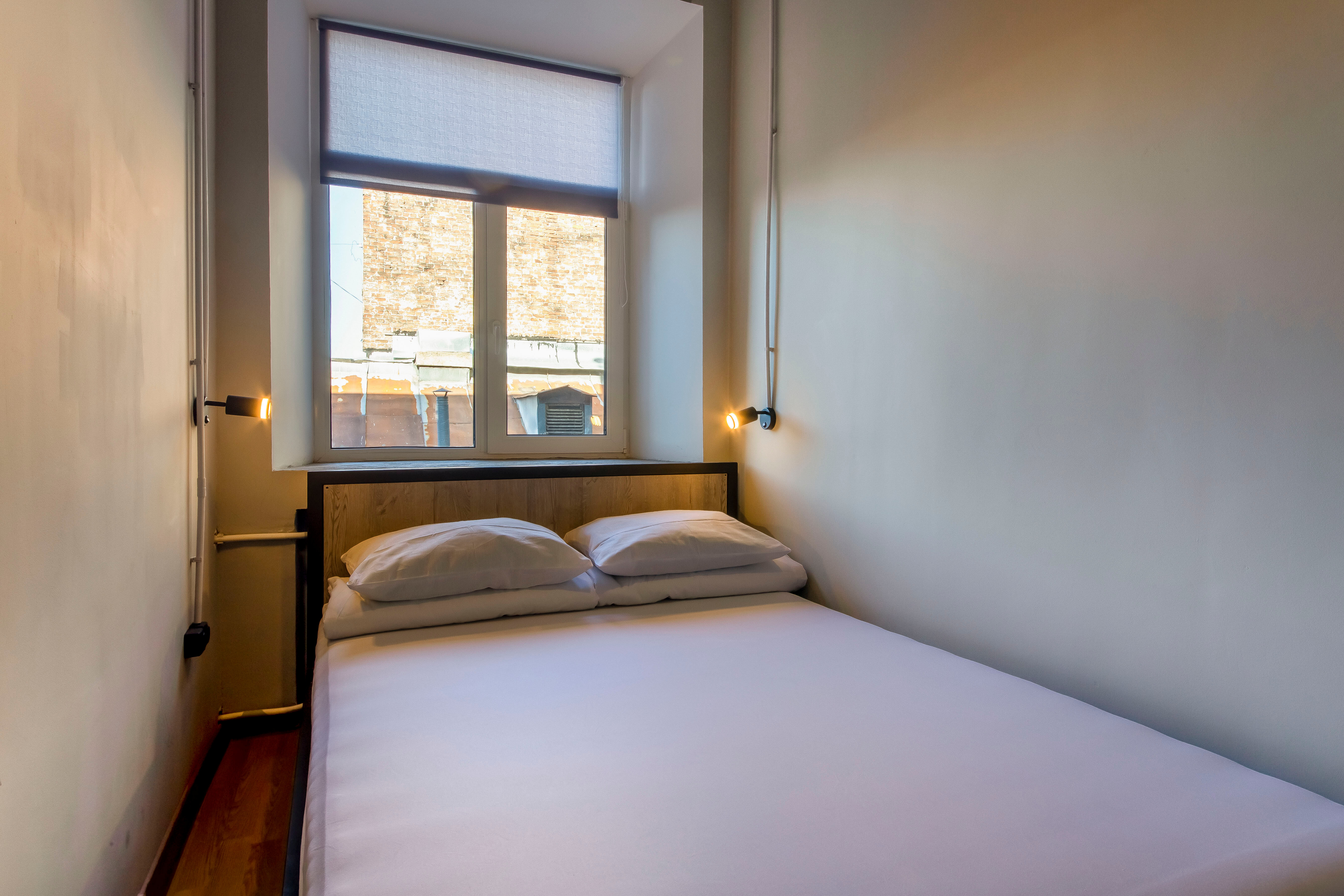 Двухместный номер с 1 кроватью и общей ванной комнатой