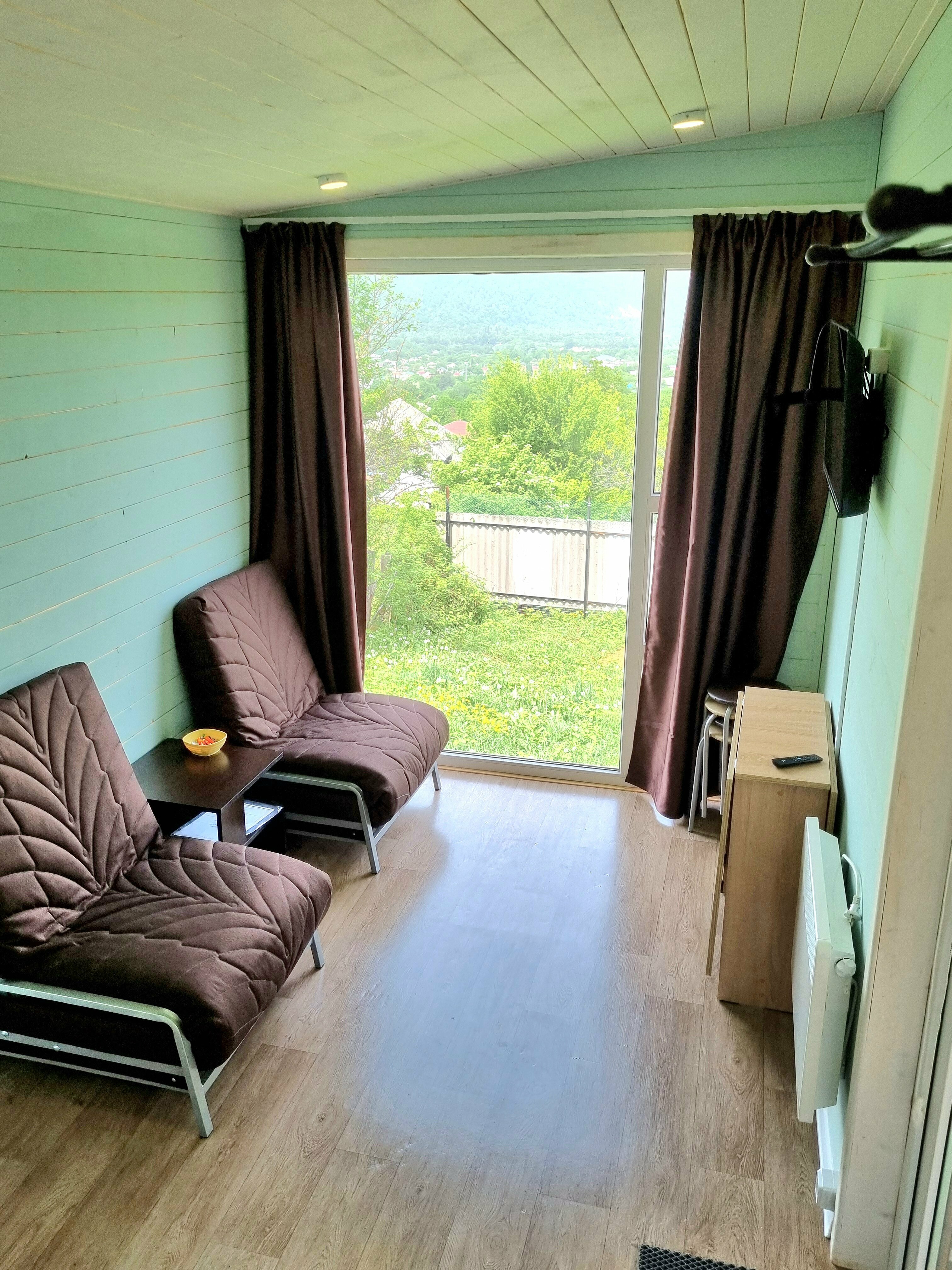 Дом с видом на горы