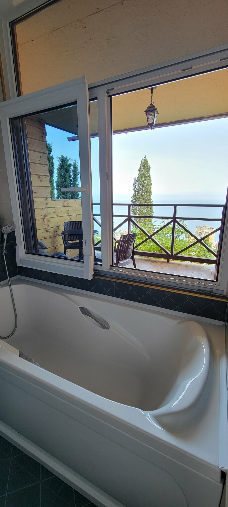 Апартаменты с видом на море