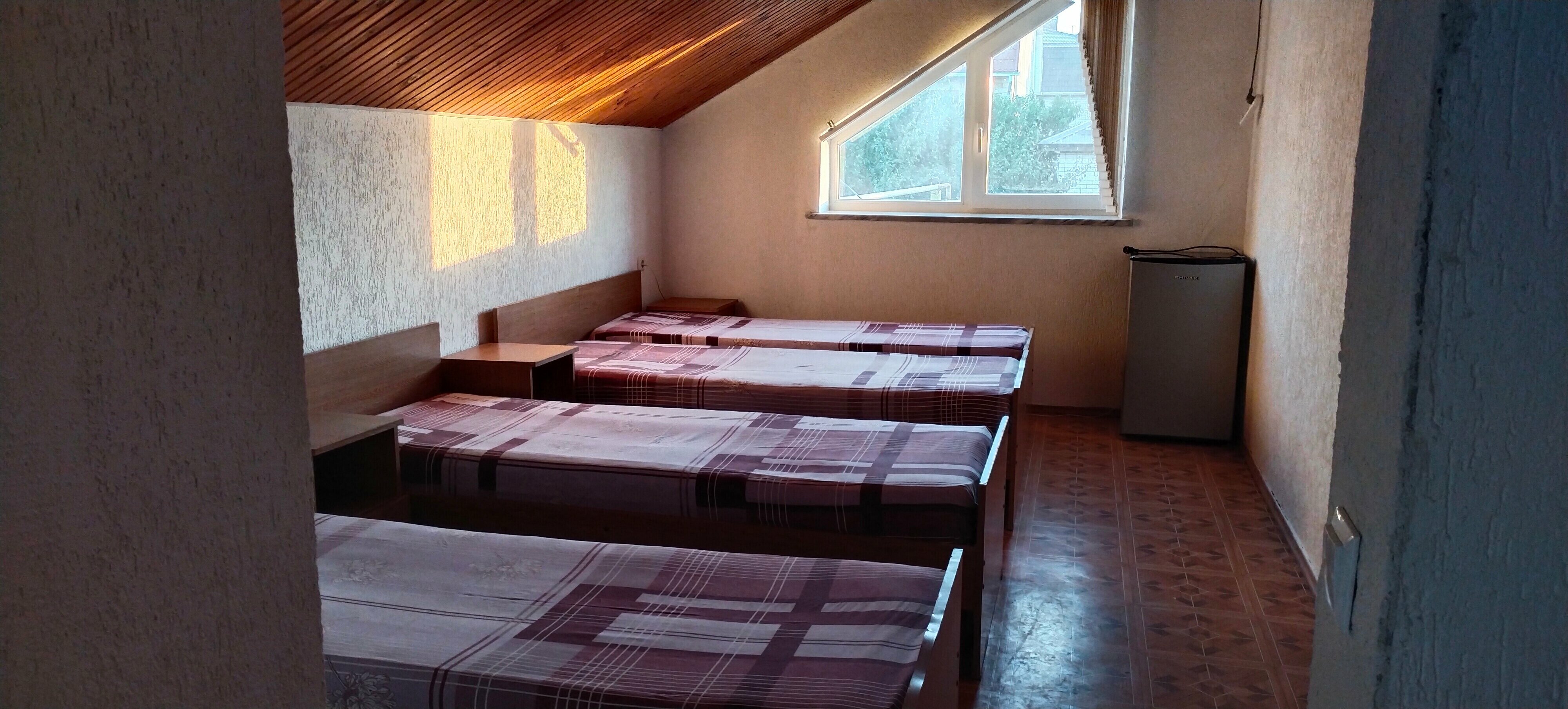 Четырехместный номер с балконом