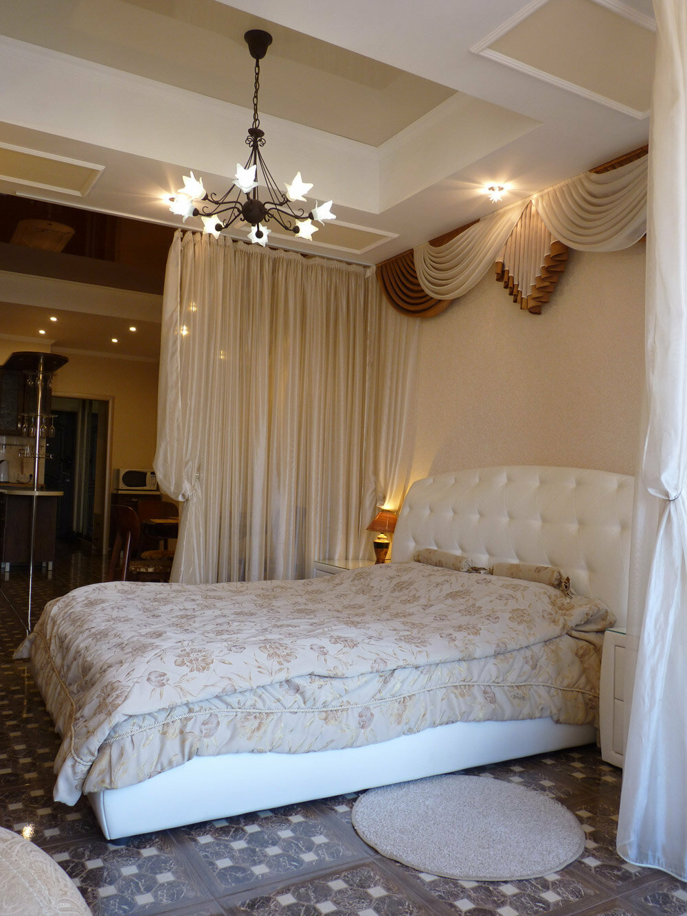 Улучшенные апартаменты