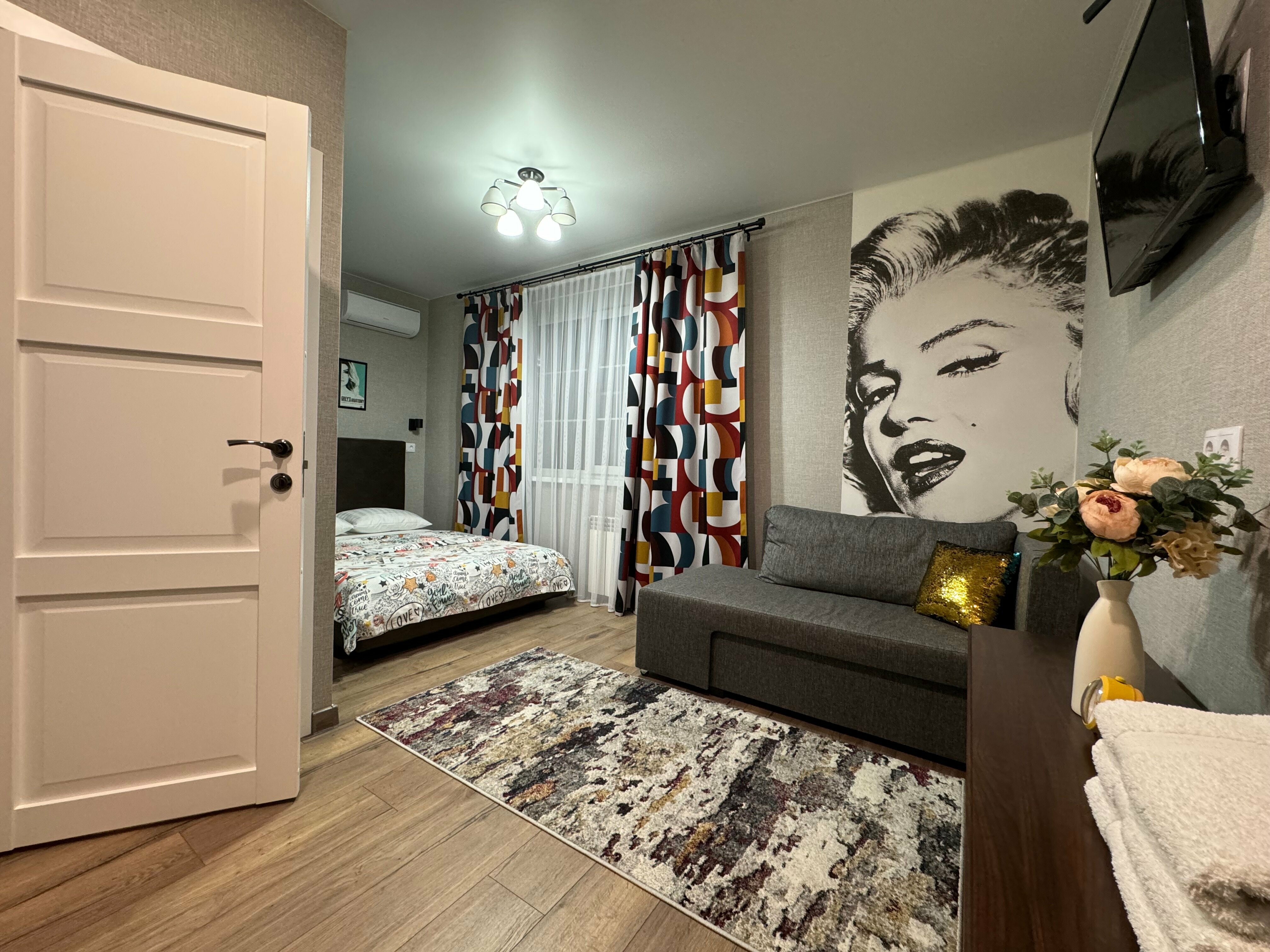 Трехместный номер «Комфорт» с душем