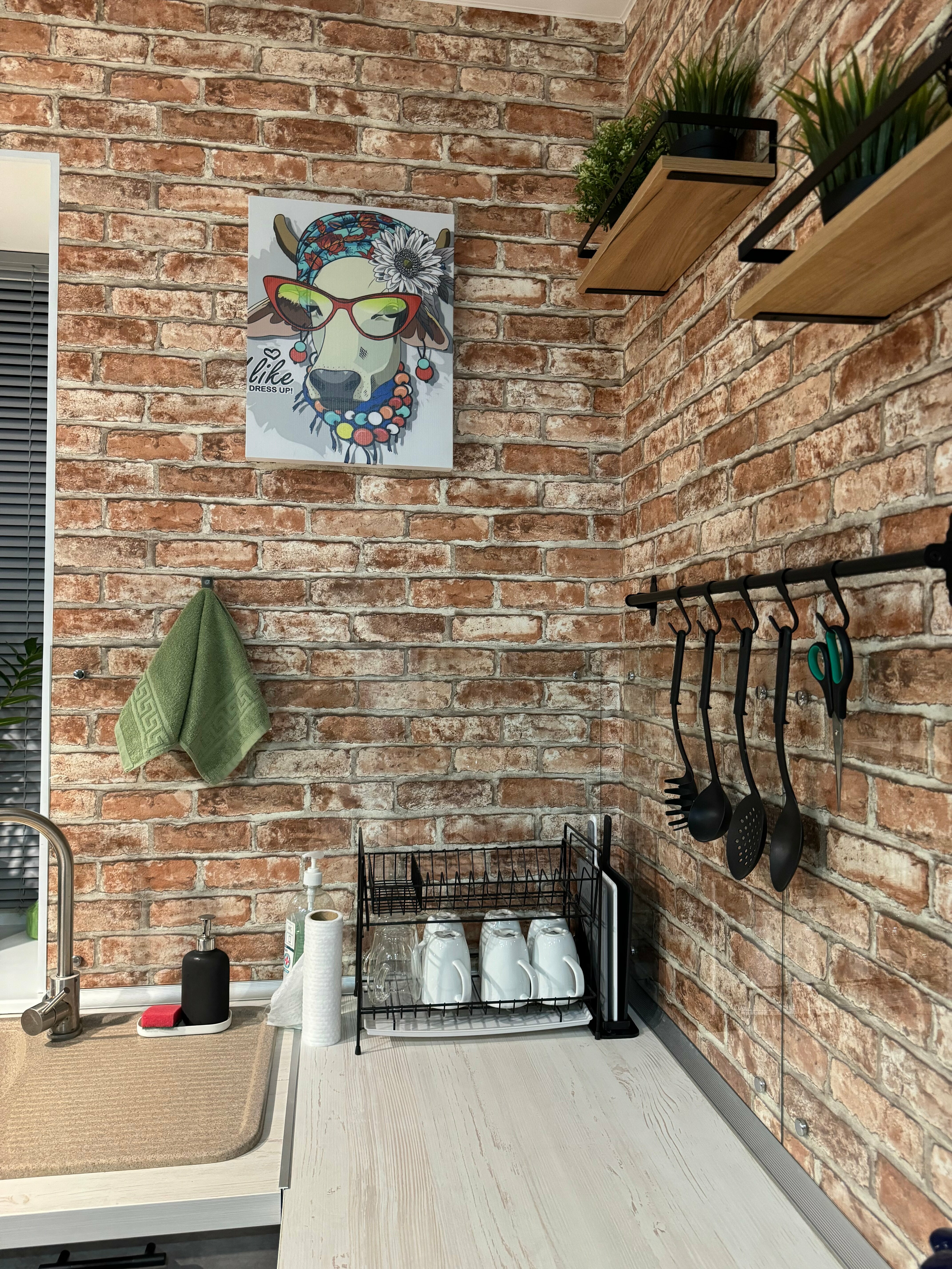 Трехместный номер «Комфорт» с душем