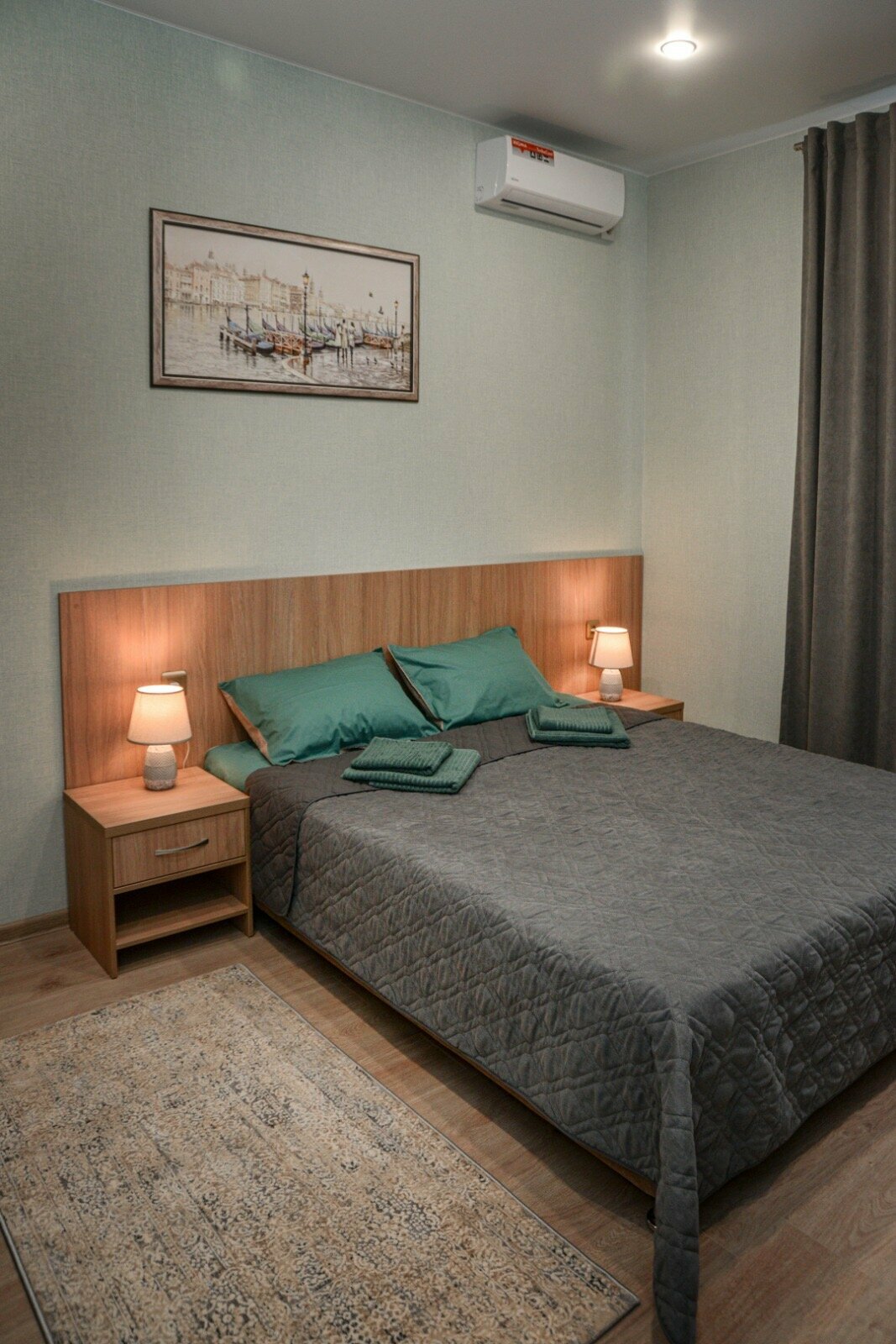 Небольшой двухместный номер с 1 кроватью