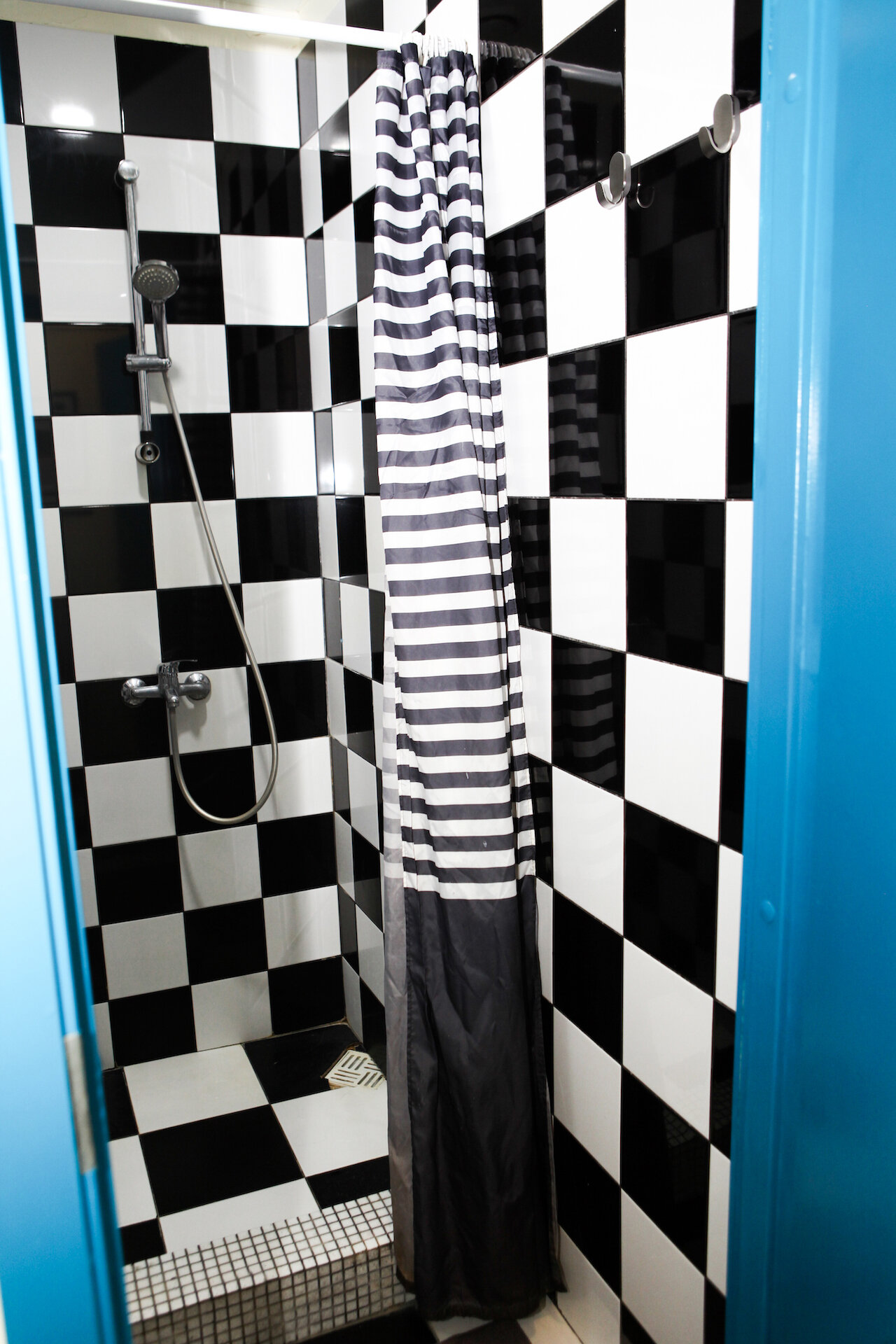 Общий номер для мужчин и женщин