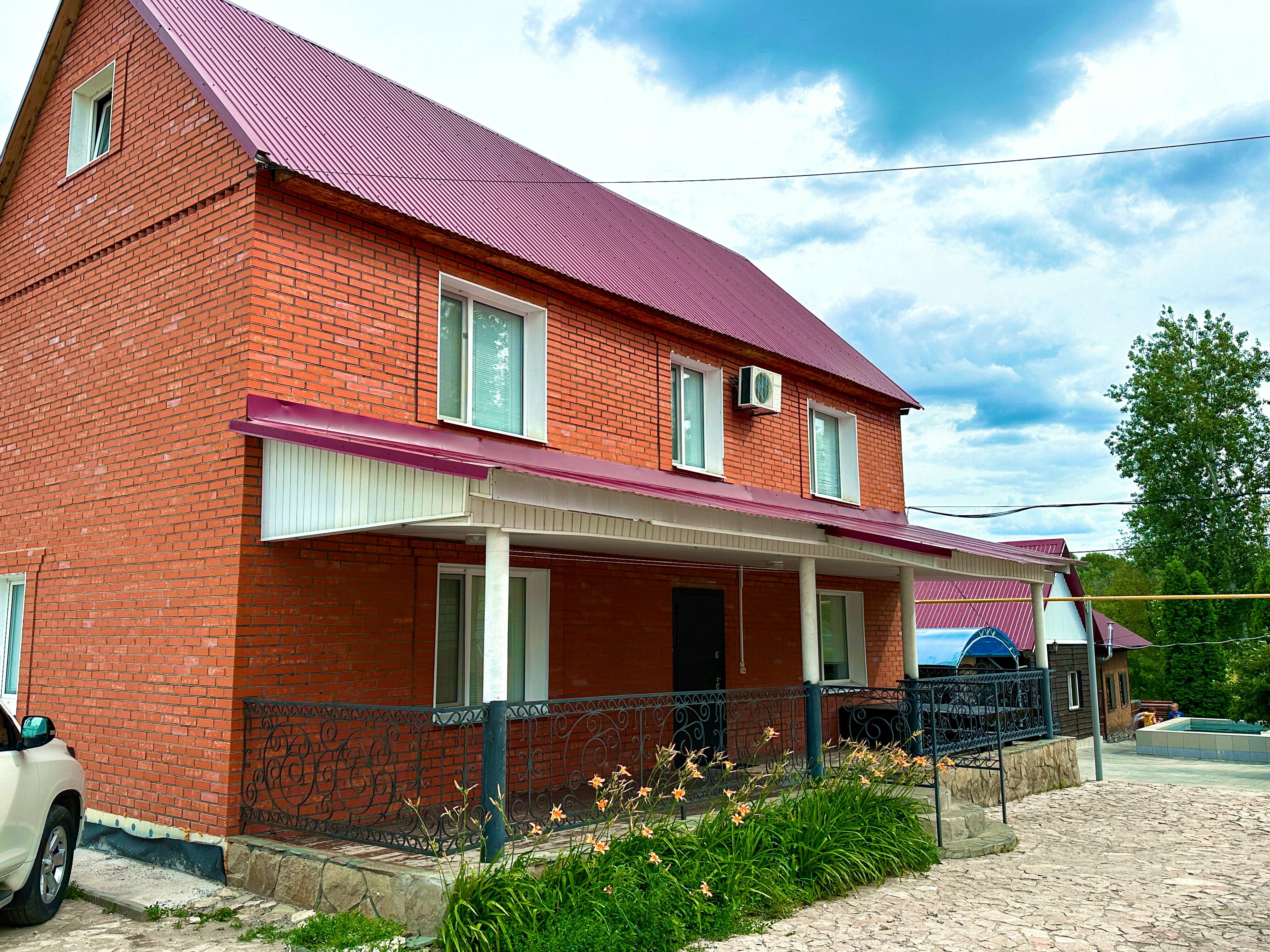 Дом с 5 спальнями