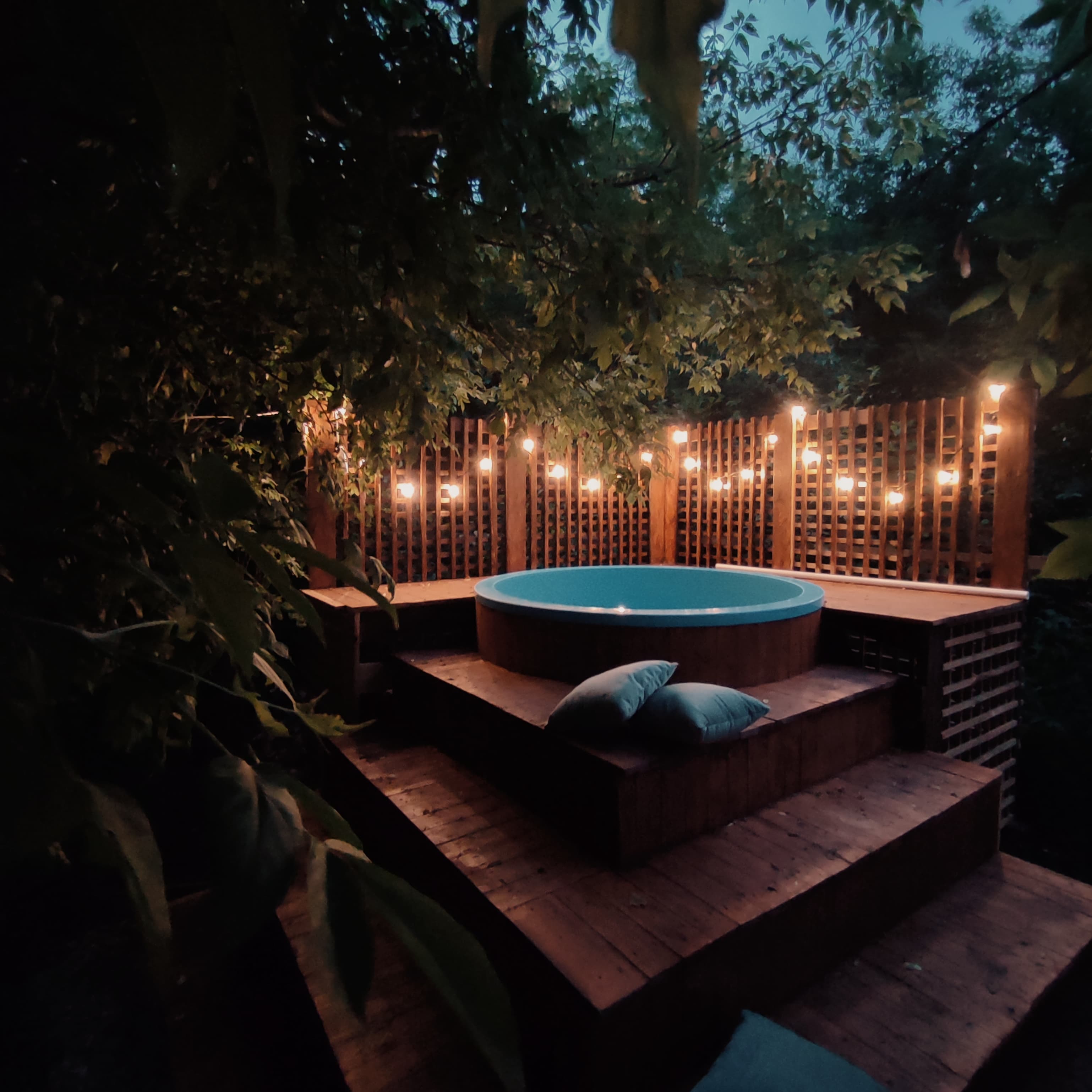 Дом с собственным бассейном