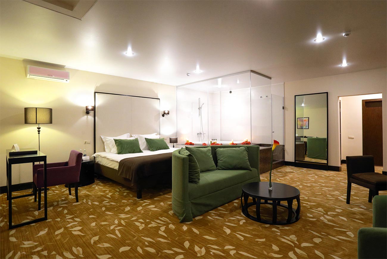 Люкс с балконом