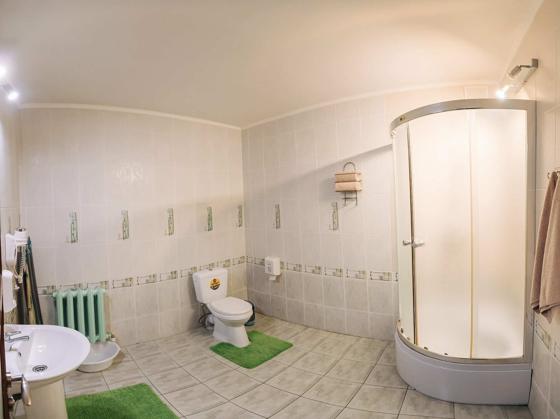 Дом с видом на озеро