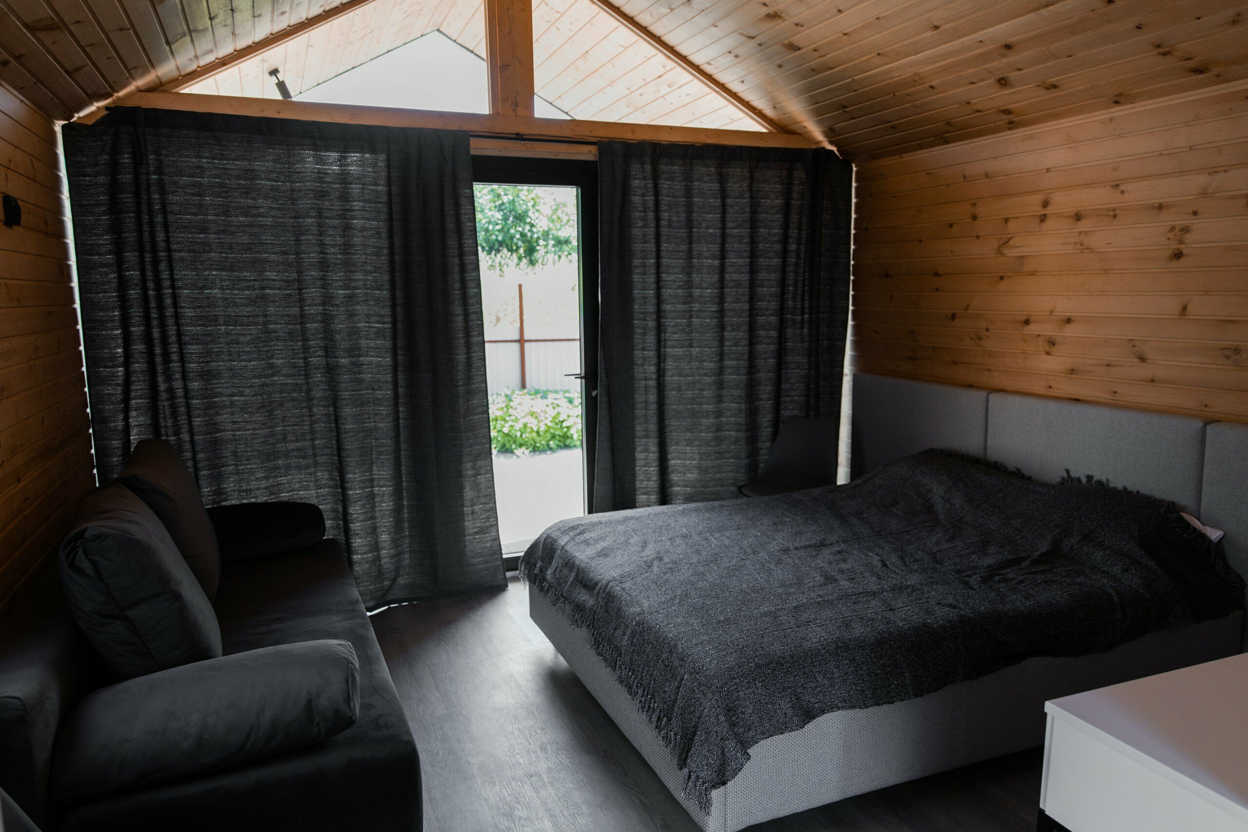 Двухместный "БАРН" с доп. местом (DBL + EX.BED)