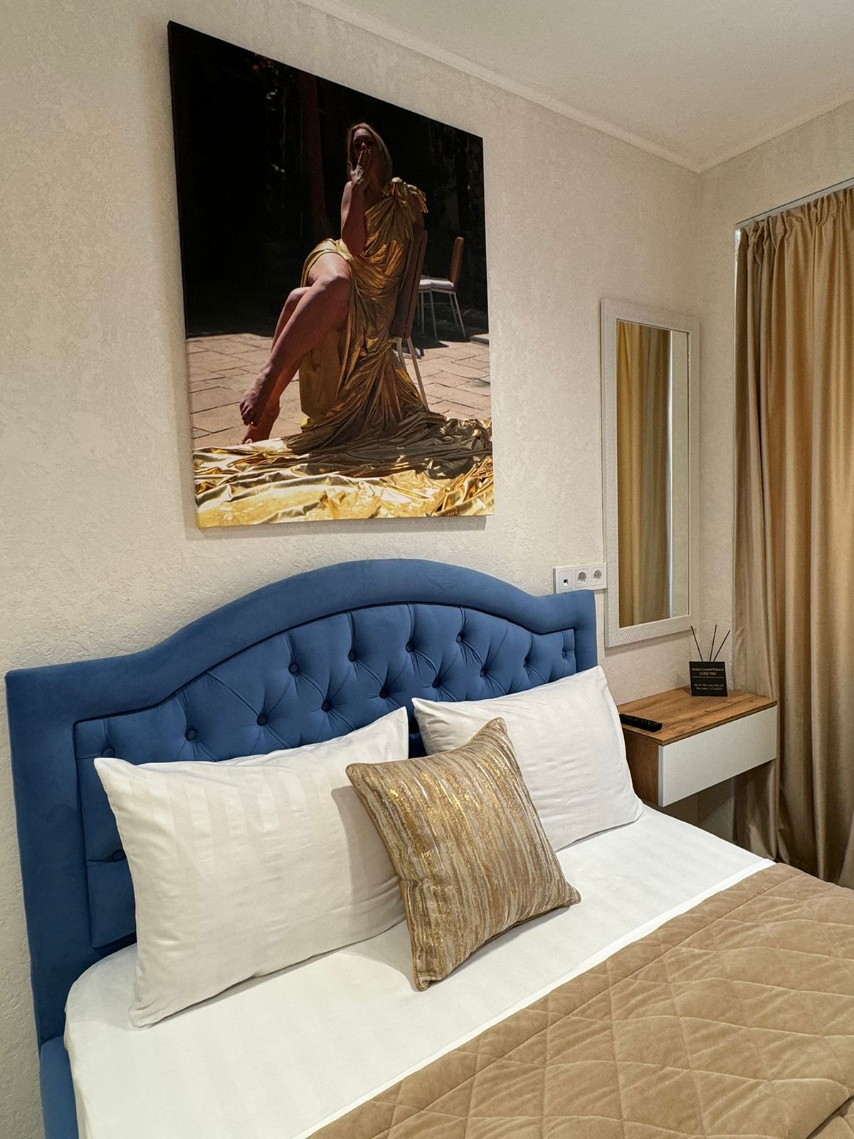 Улучшенный номер с кроватью размера «king-size»