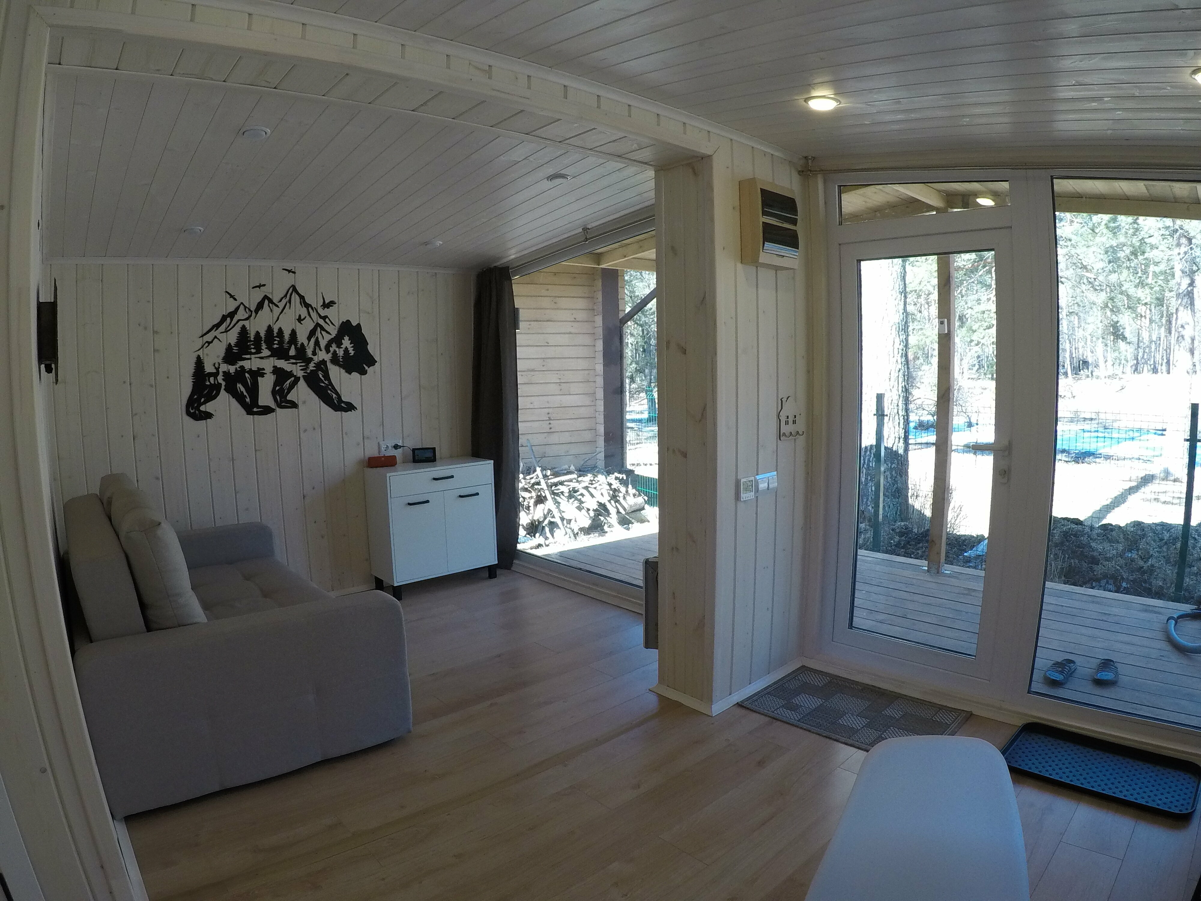 Дом с видом на лес