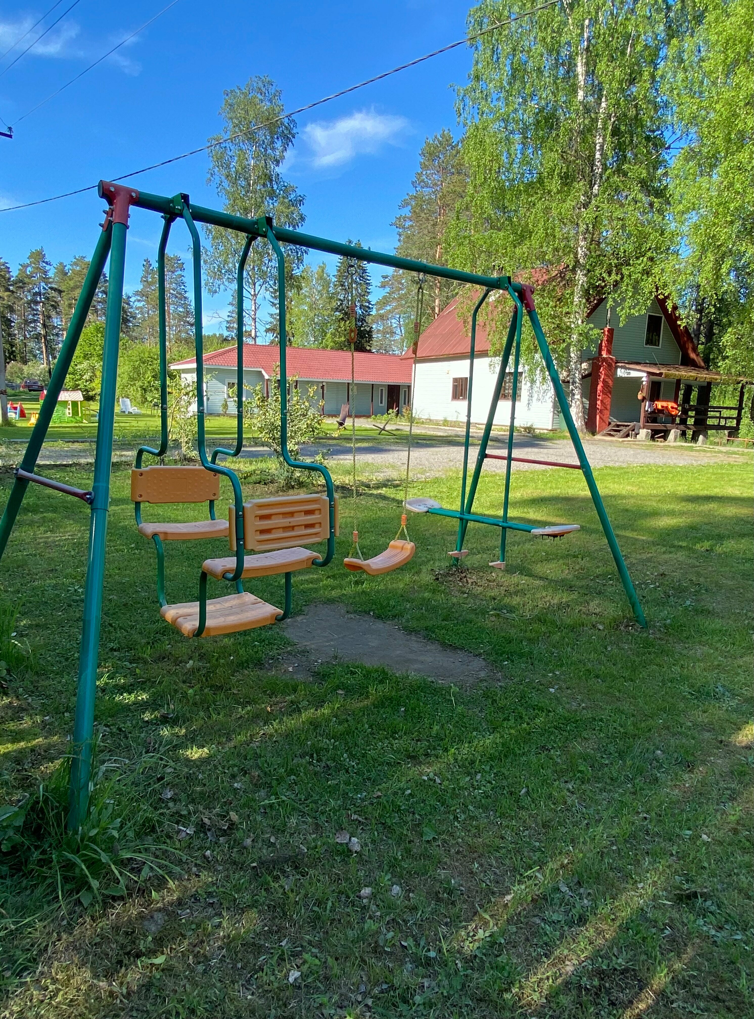 Коттедж с видом на озеро