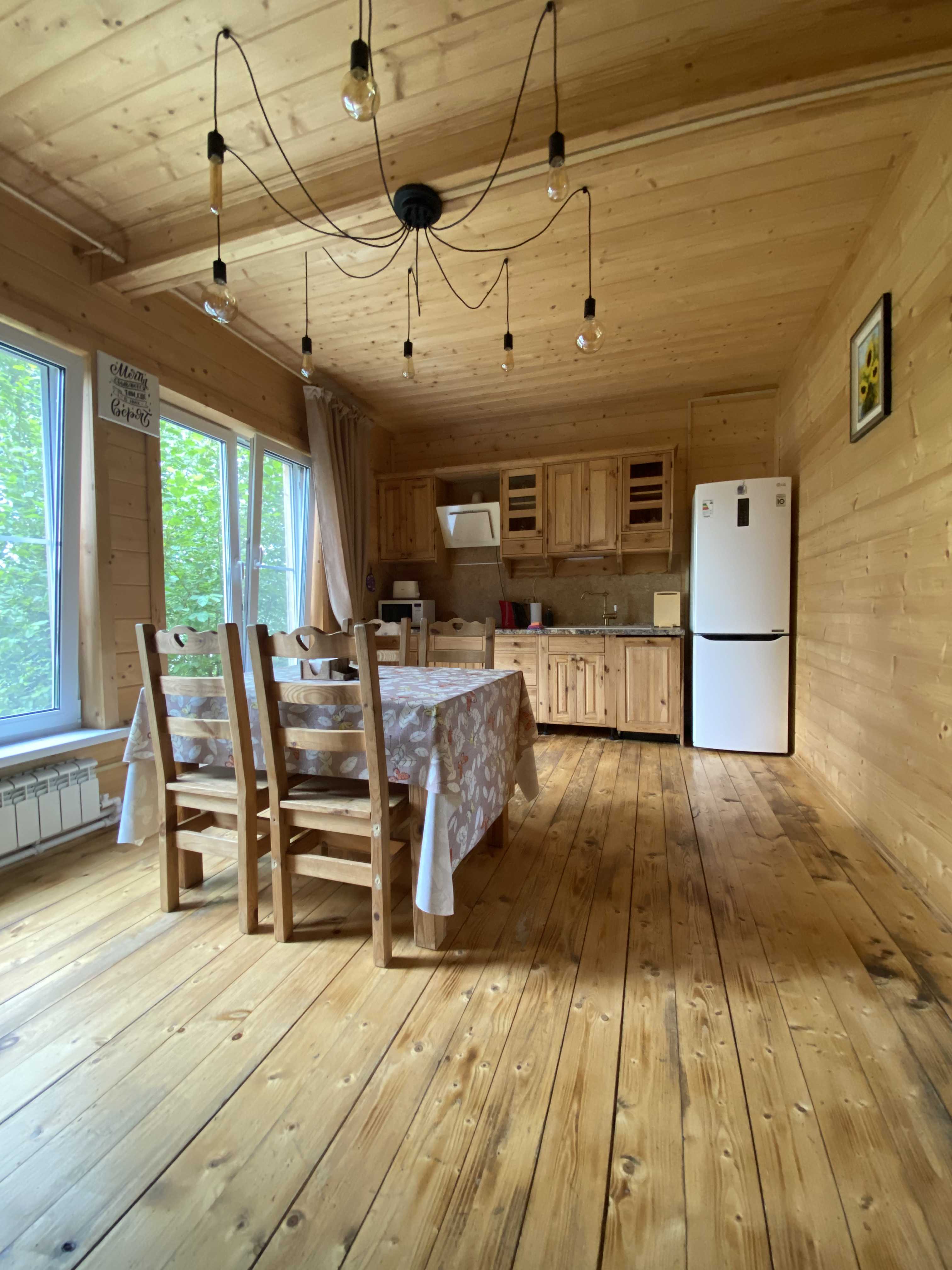 Дом с видом на озеро