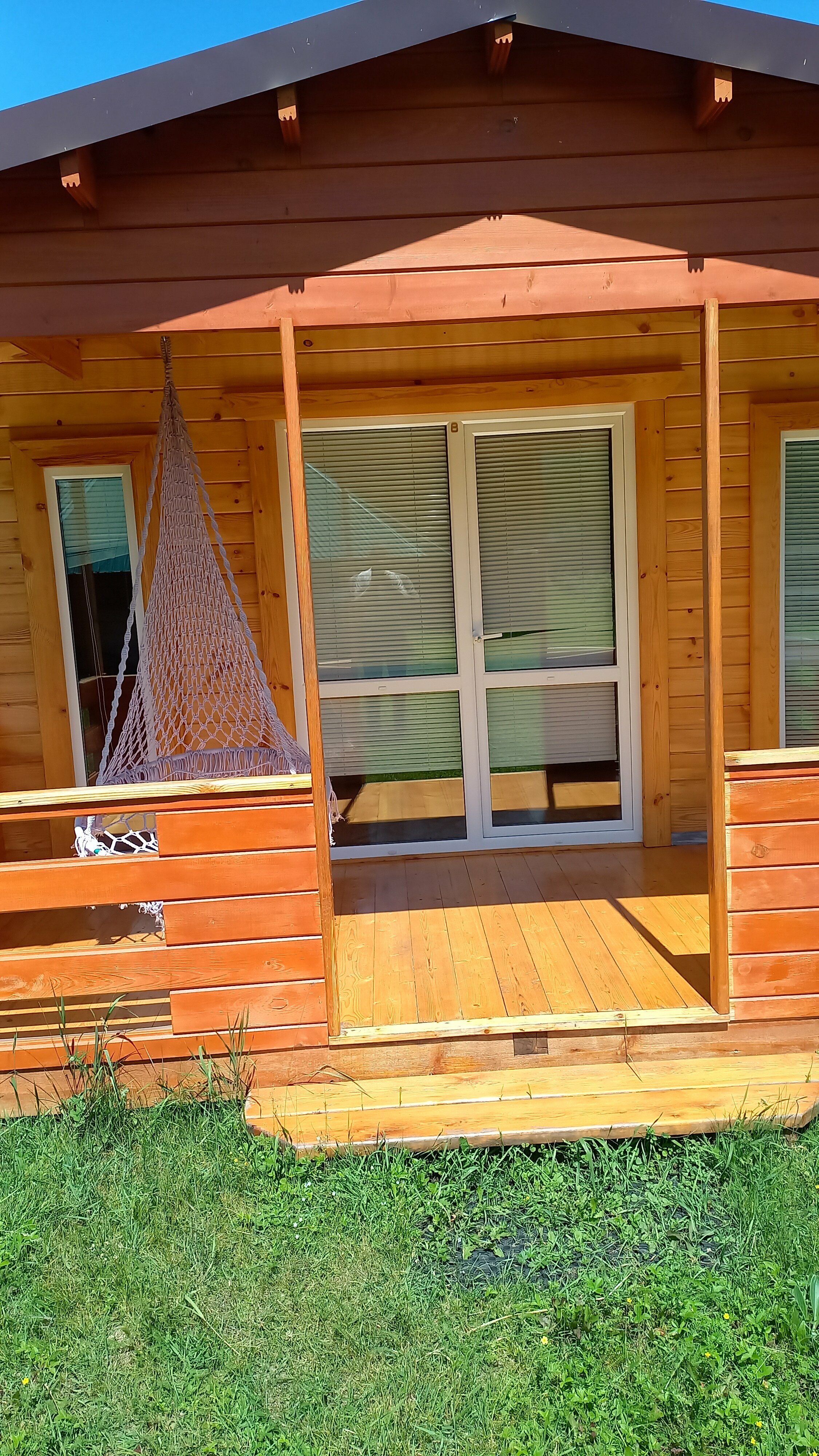 Трехместный номер «Комфорт» с душем