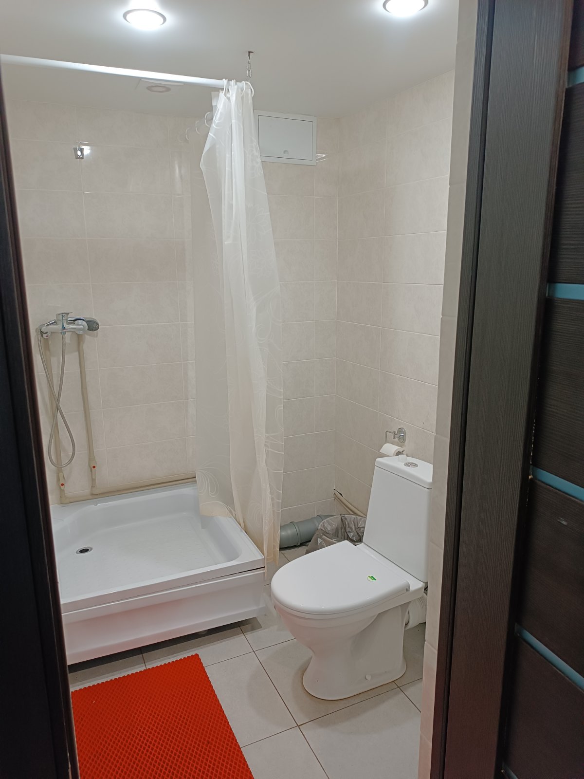 Двухместный номер с 2 отдельными кроватями и ванной