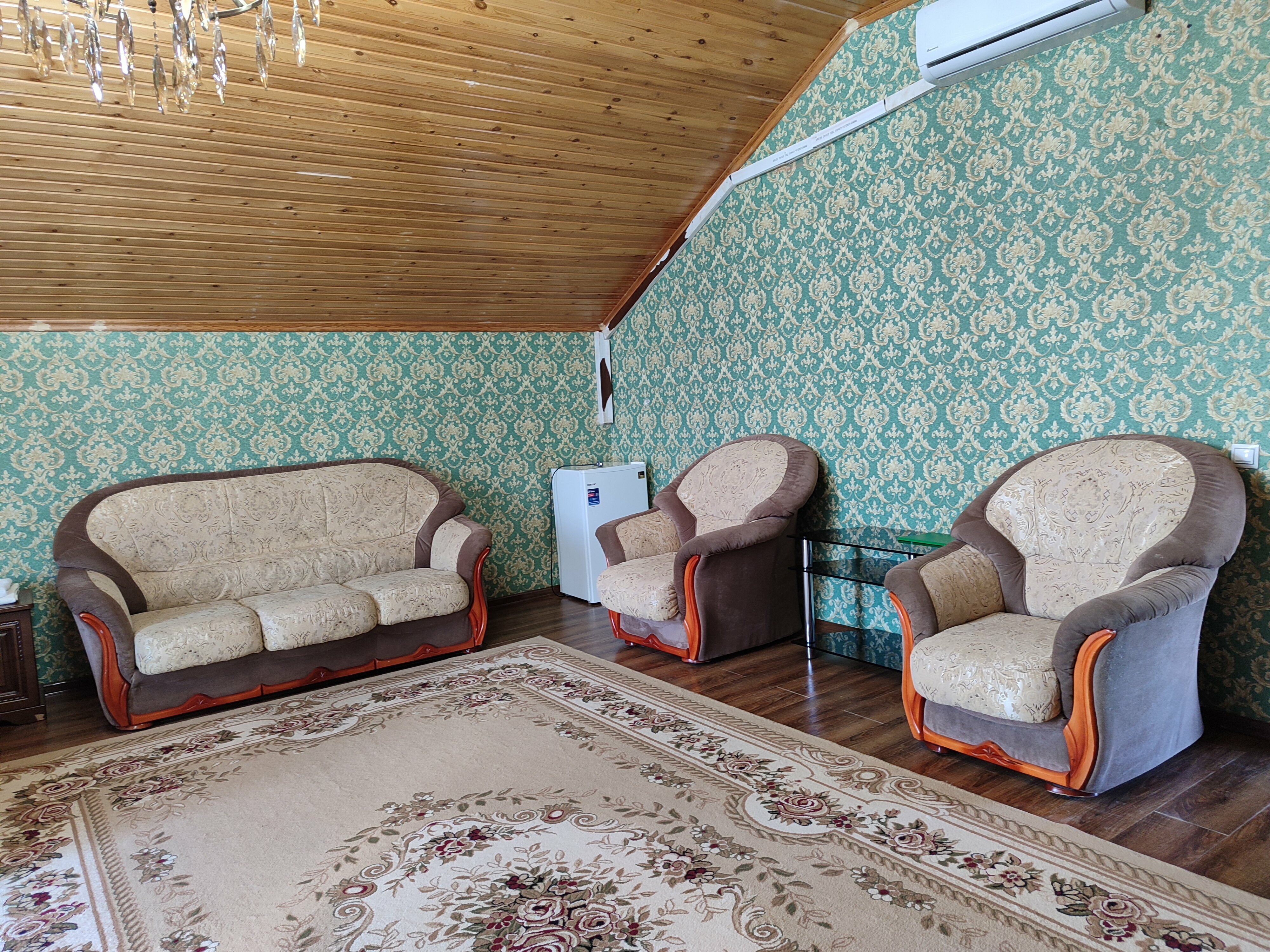 Большой двухместный номер с 1 кроватью