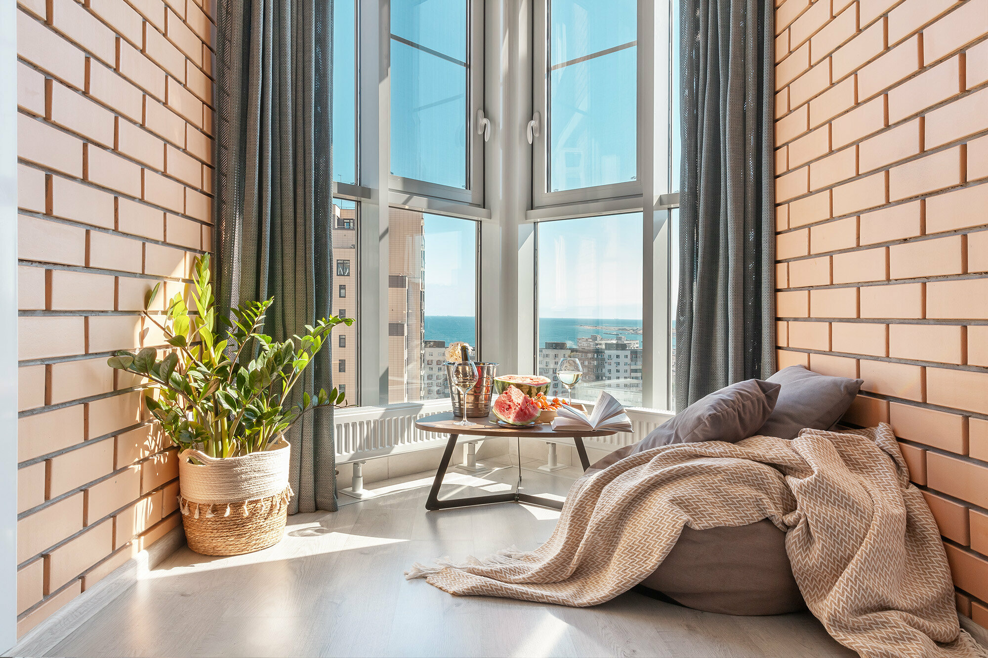 Апартаменты с видом на море