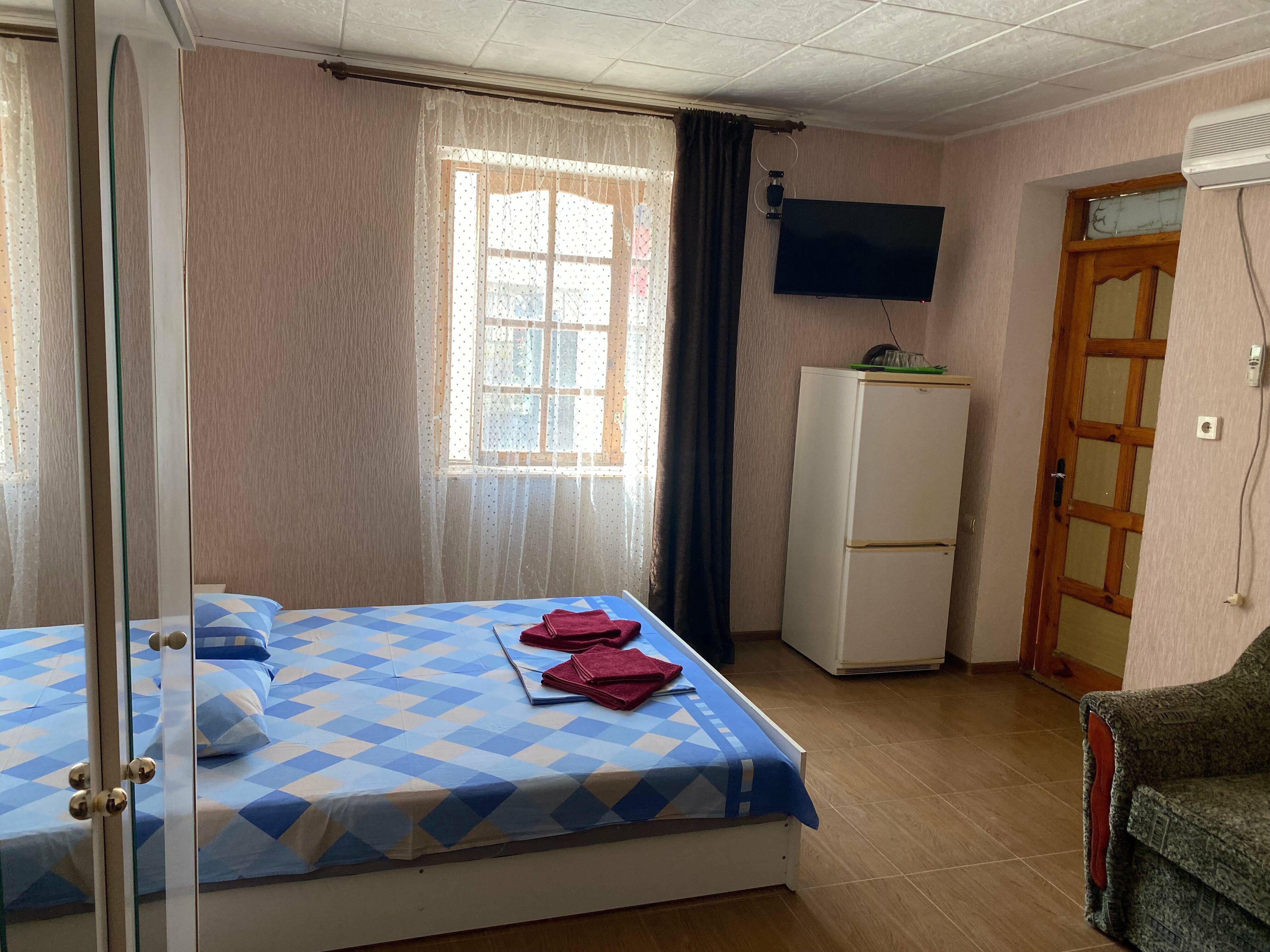 Трехместный номер с террасой