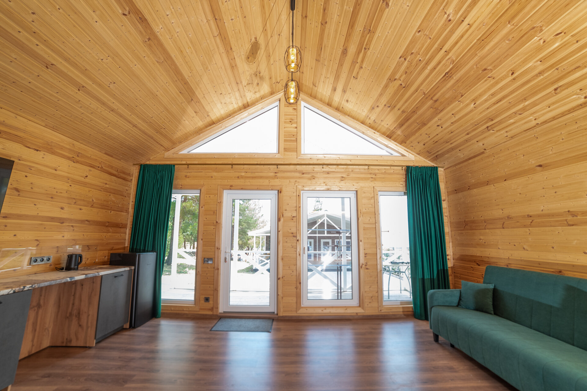 Семейное бунгало