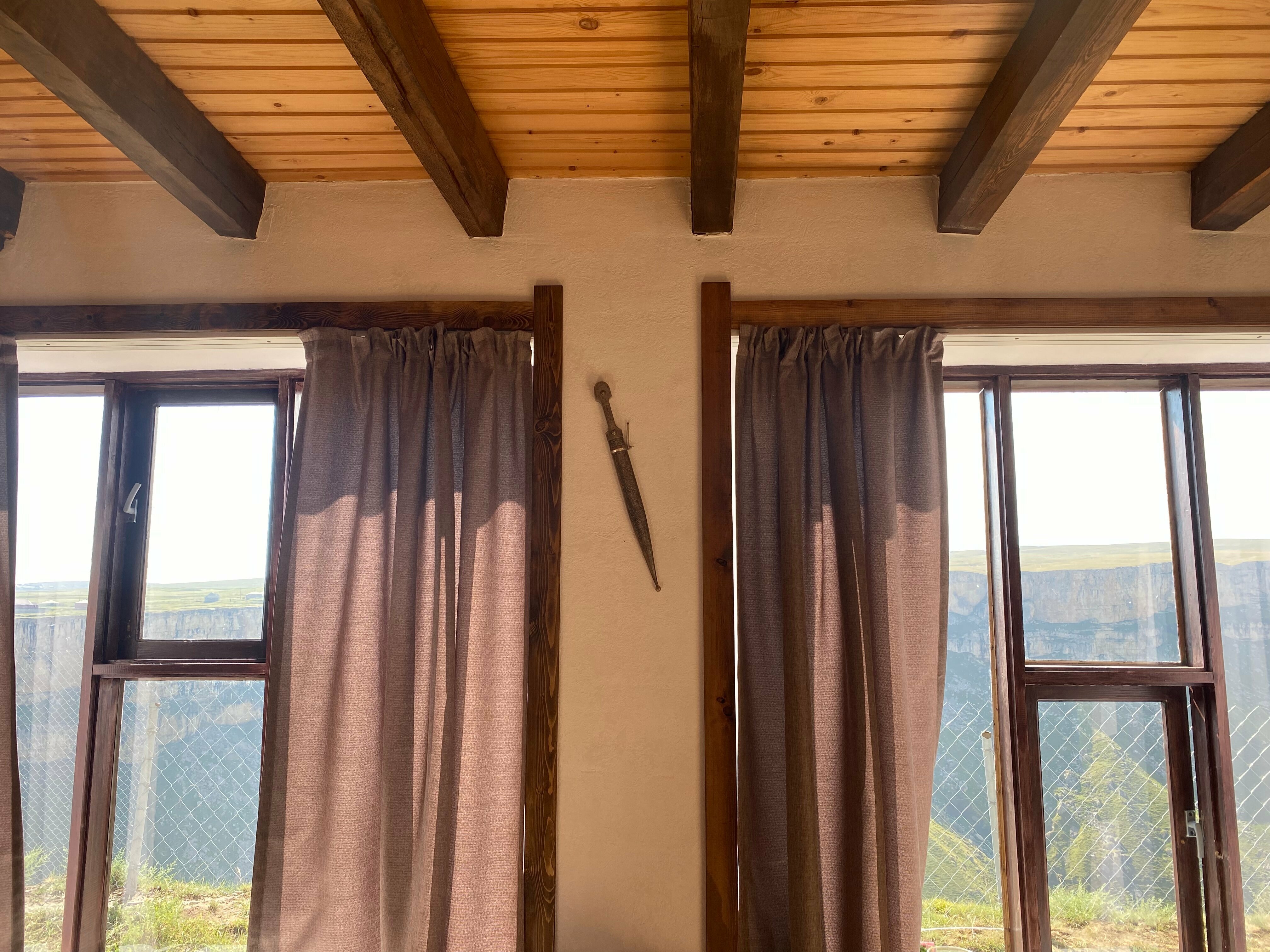 Дом с видом на горы