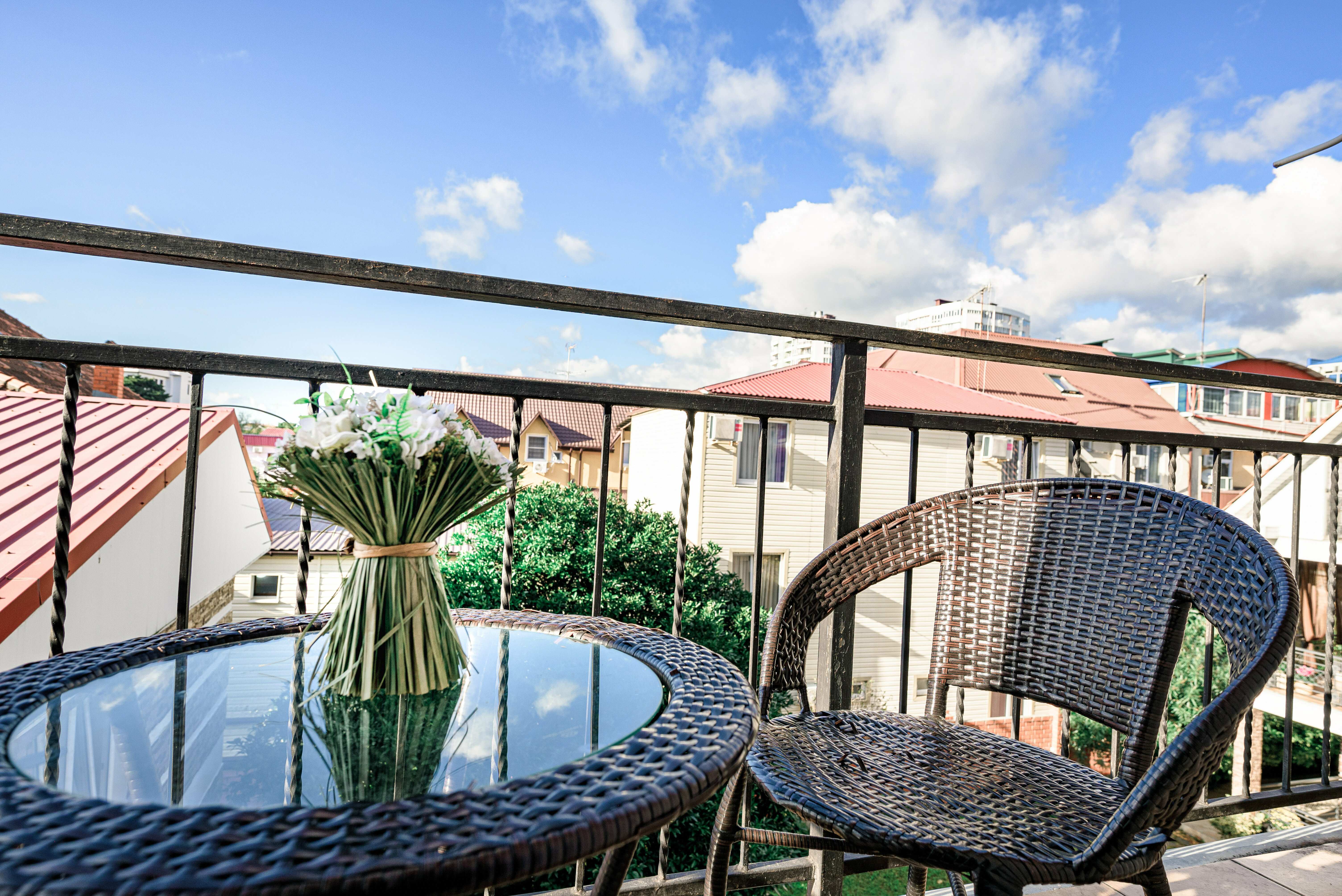 Трехместный номер с балконом