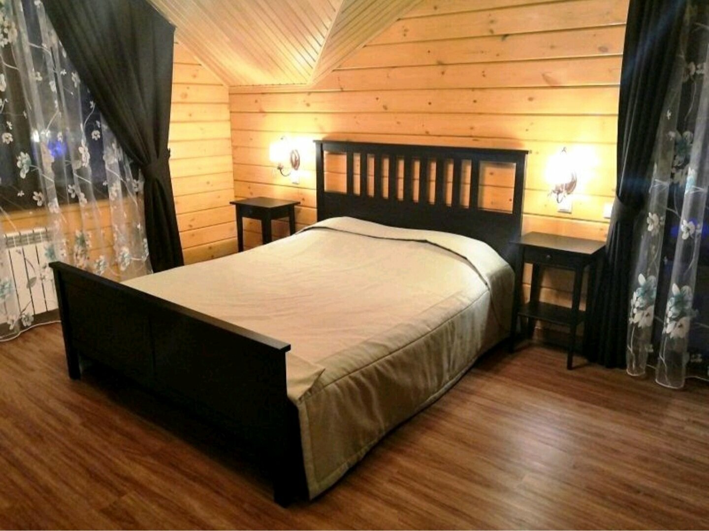 Коттедж с видом на лес