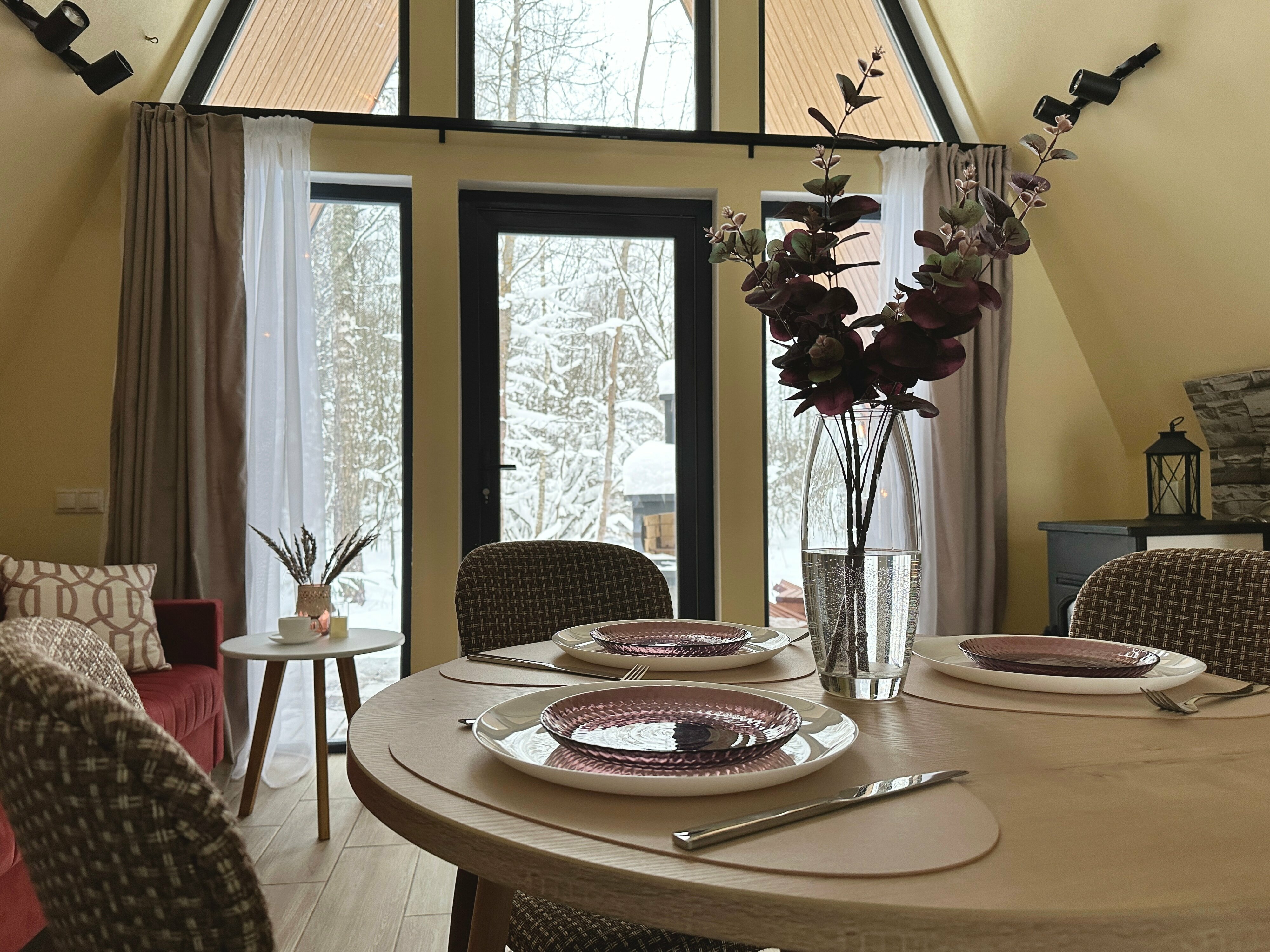 Дом с видом на лес