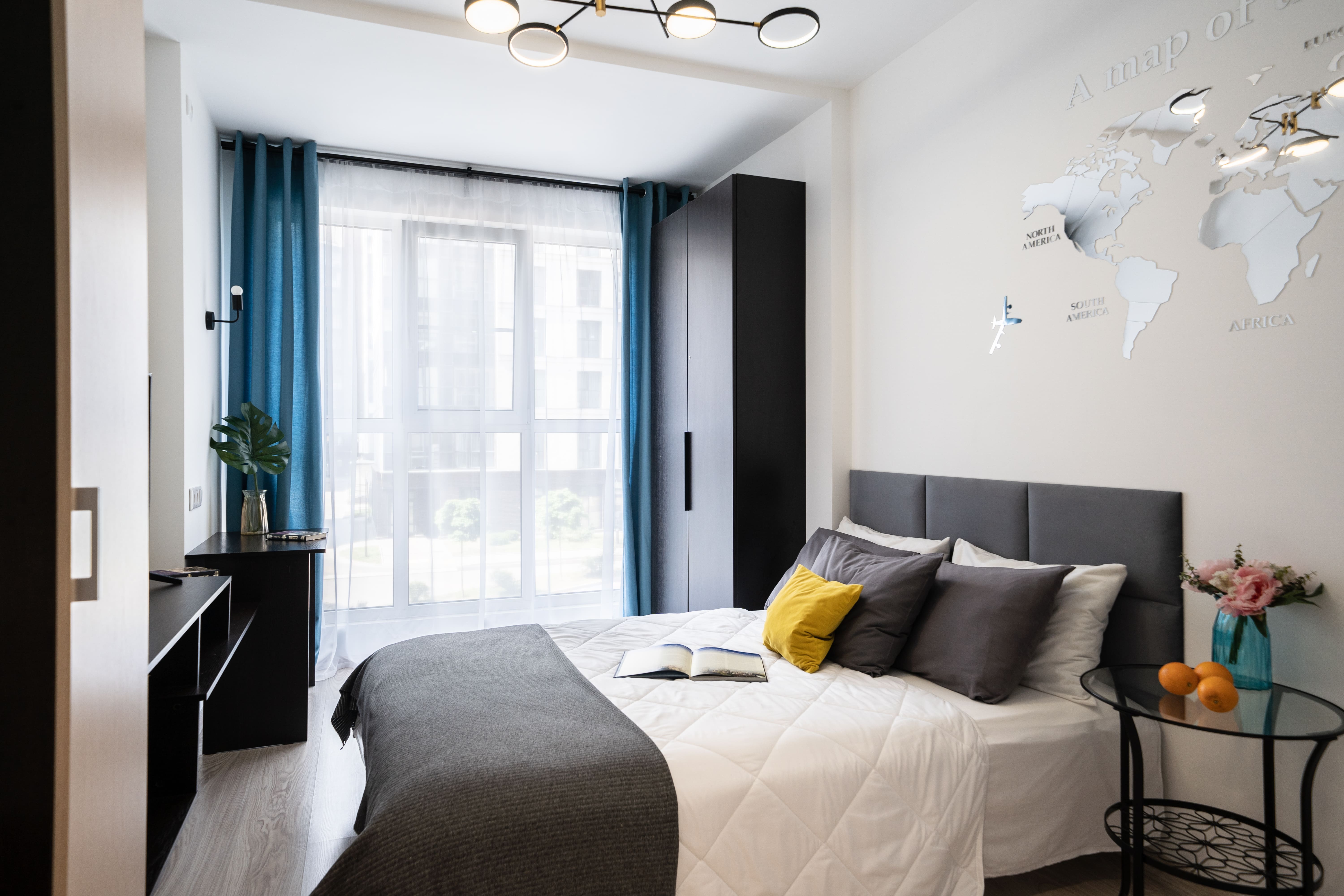 Трехместный номер с основными удобствами