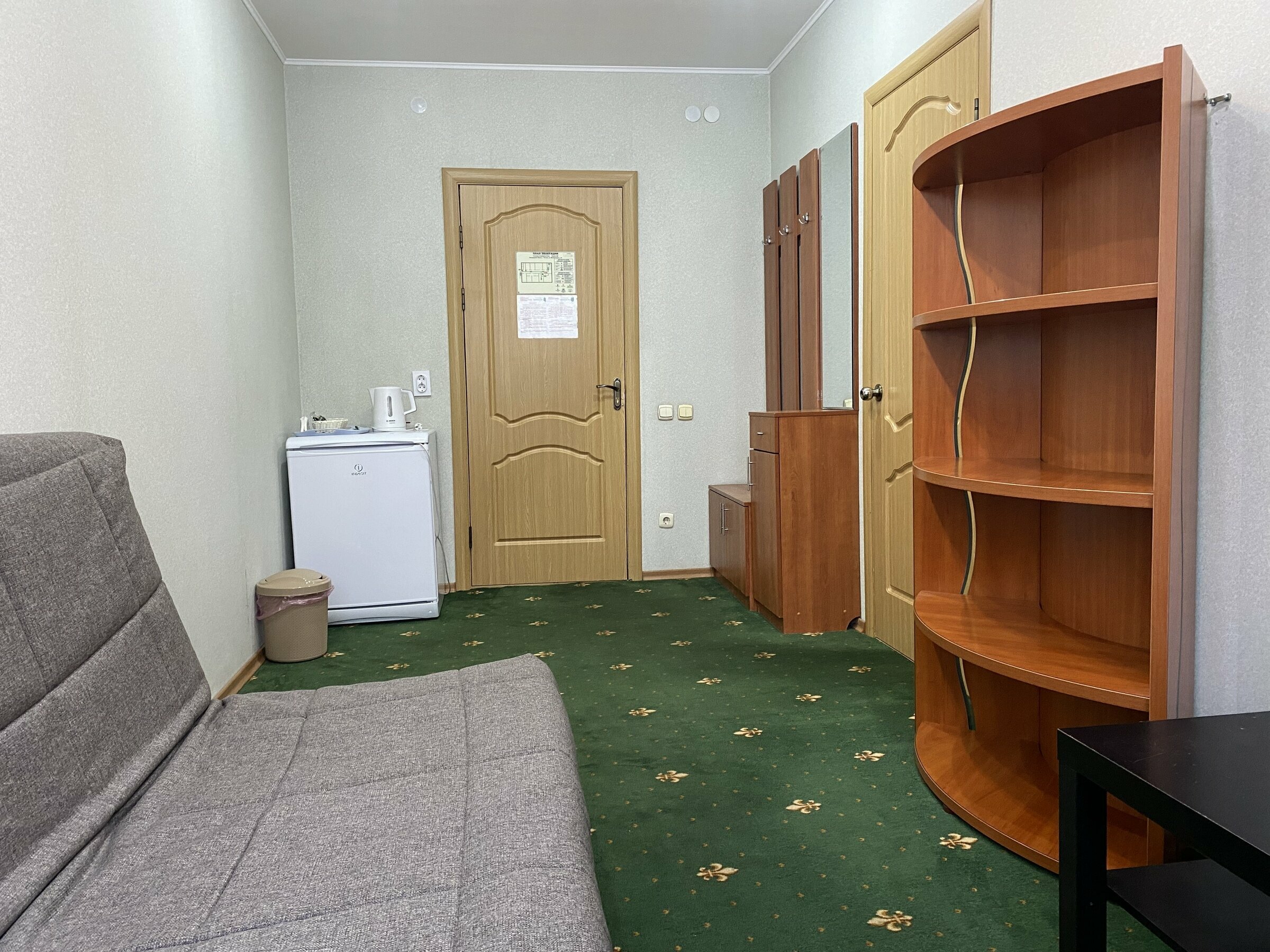 Cемейный номер с собственной ванной комнатой