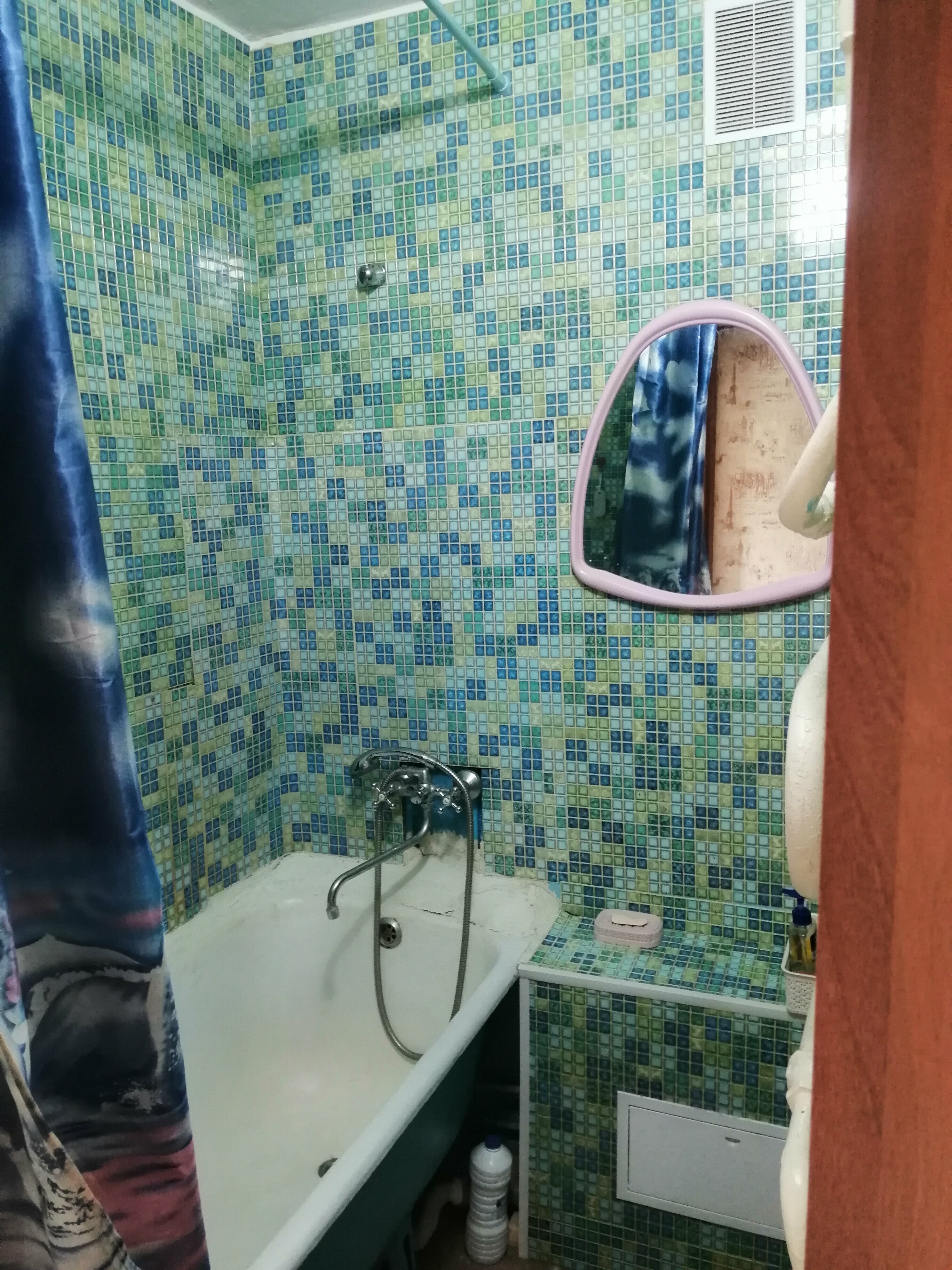 Cемейный номер с собственной ванной комнатой