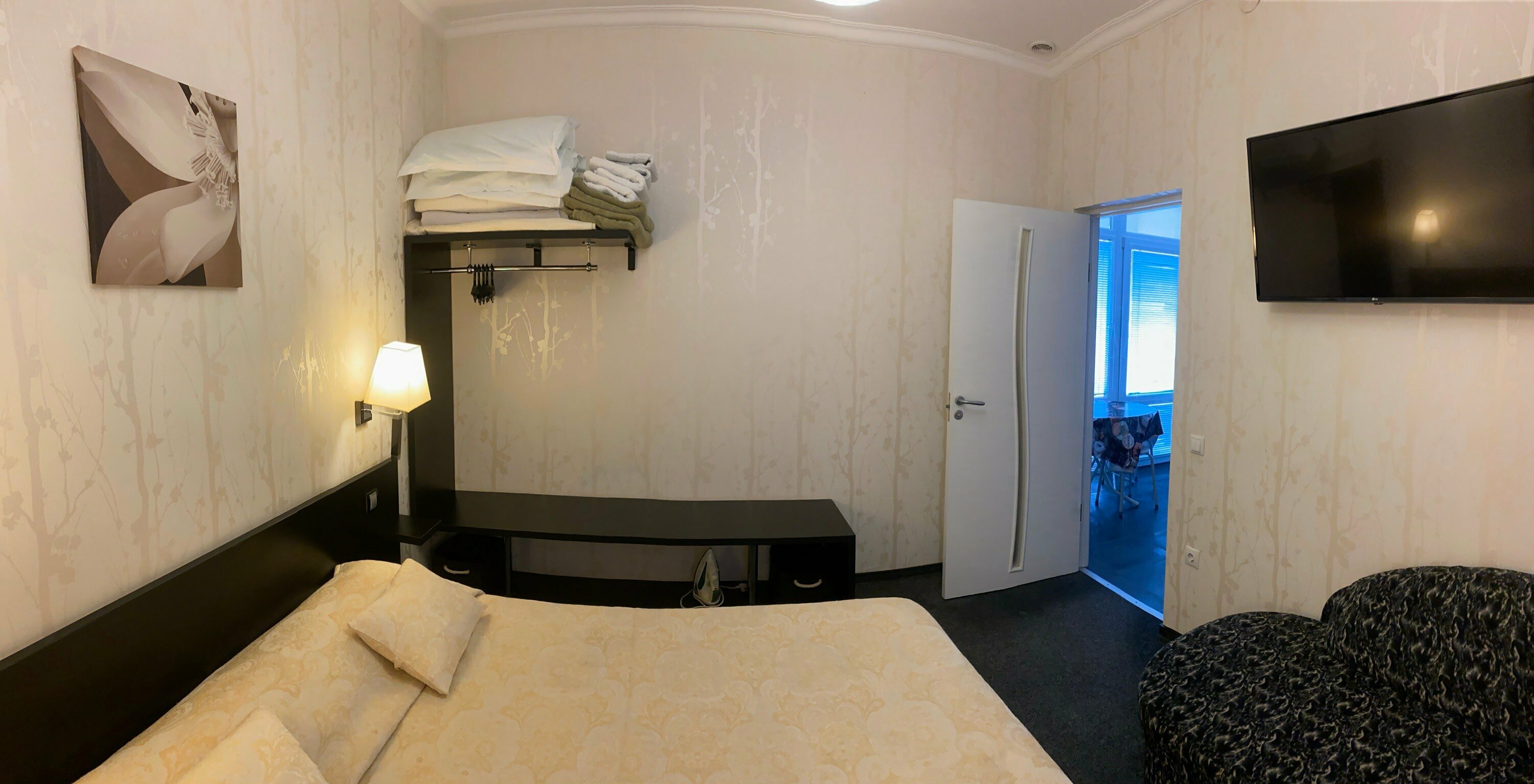 Четырехместный номер с балконом