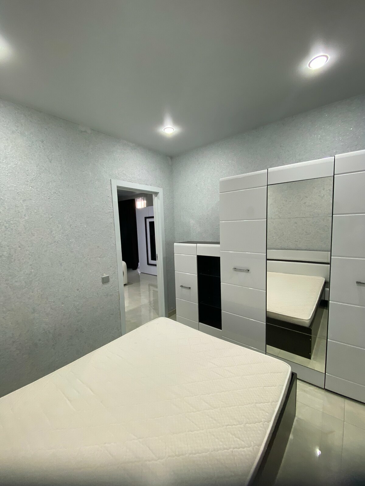 Апартаменты Green Palace 30 (студия+отдельная спальня)