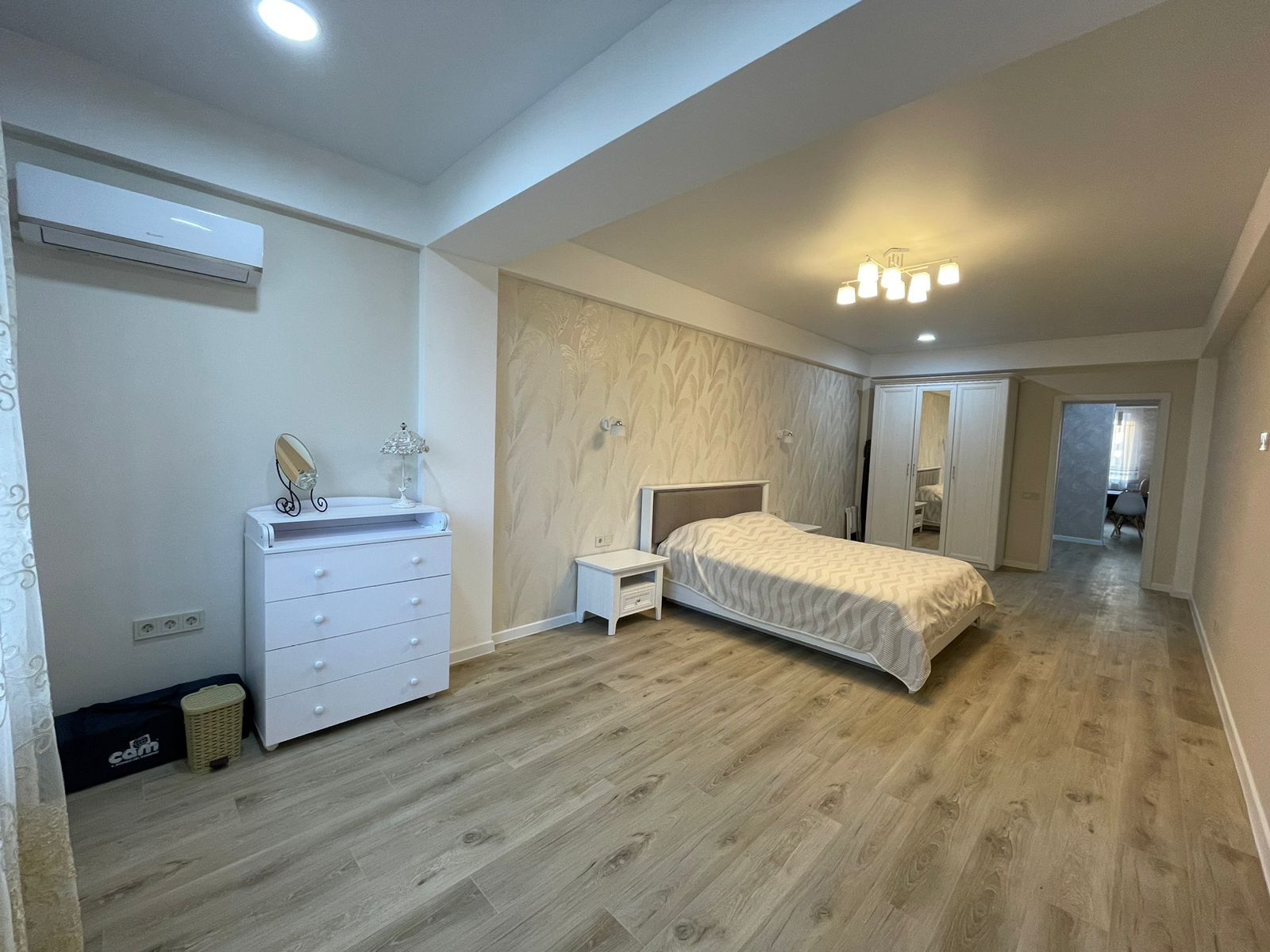 Апартаменты  Проспект Насрутдинова 272