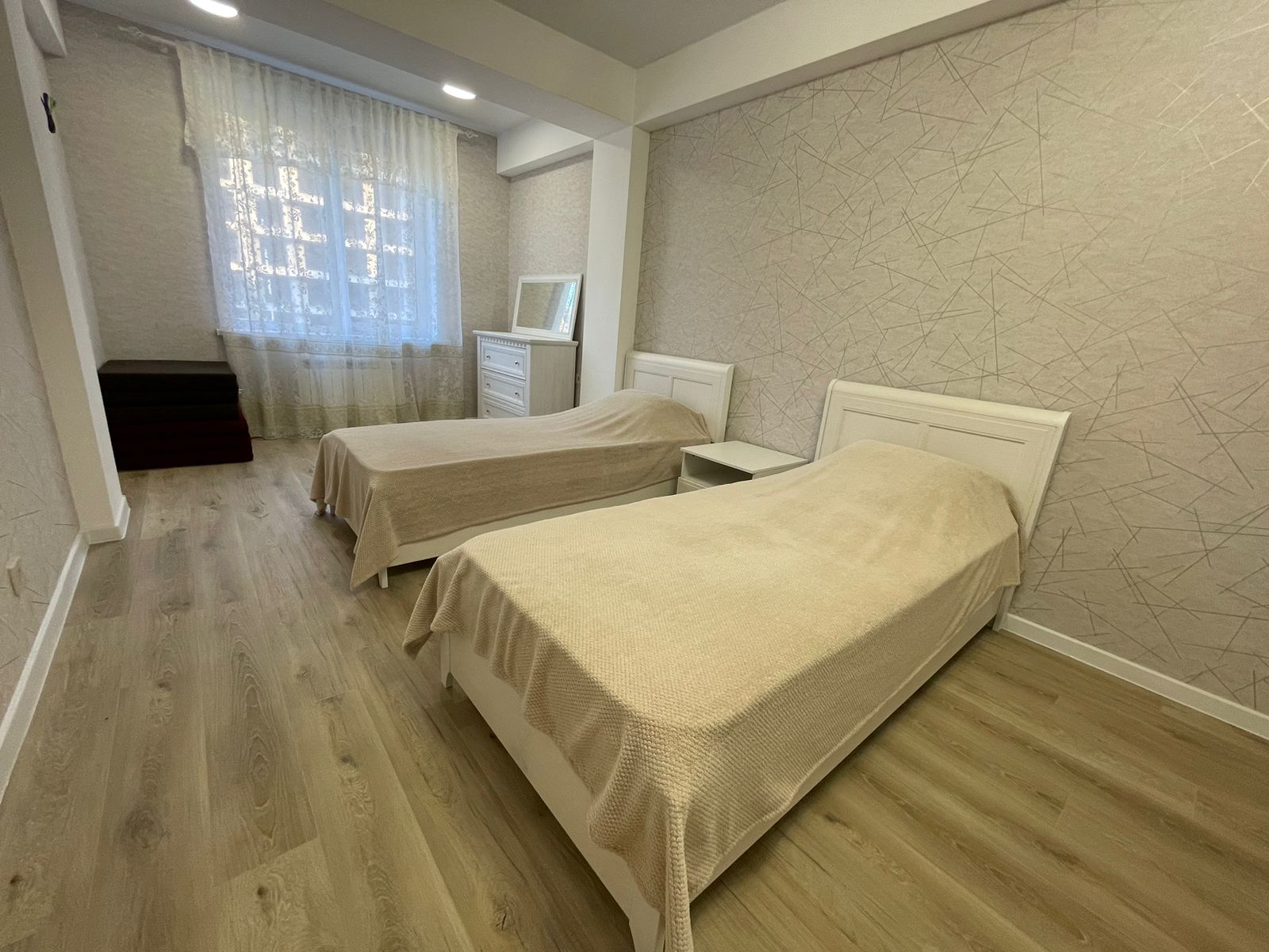 Апартаменты  Проспект Насрутдинова 272