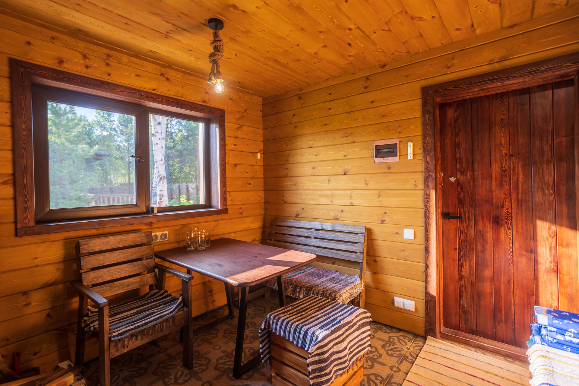 Дом с видом на озеро