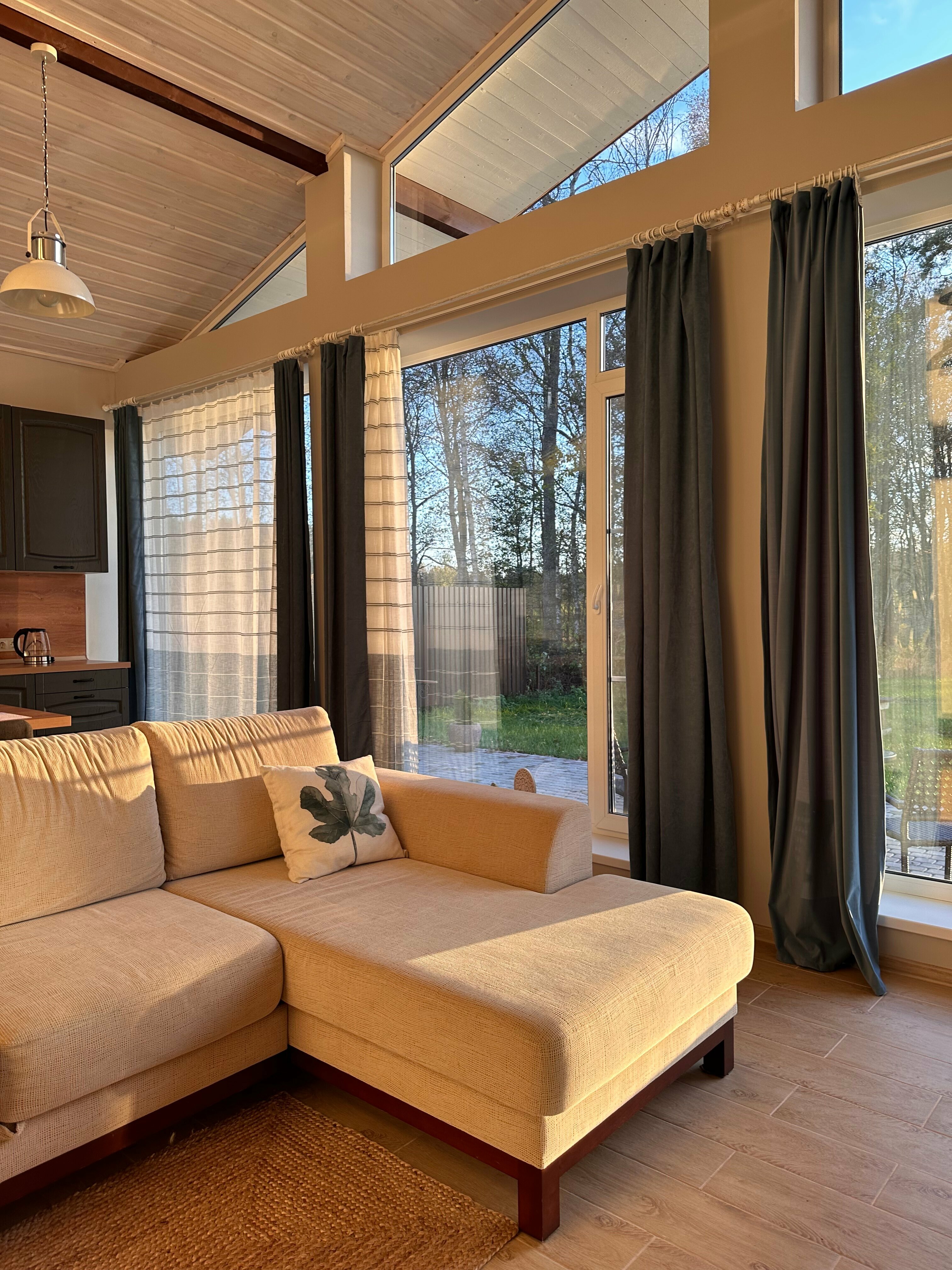 Коттедж с видом на озеро