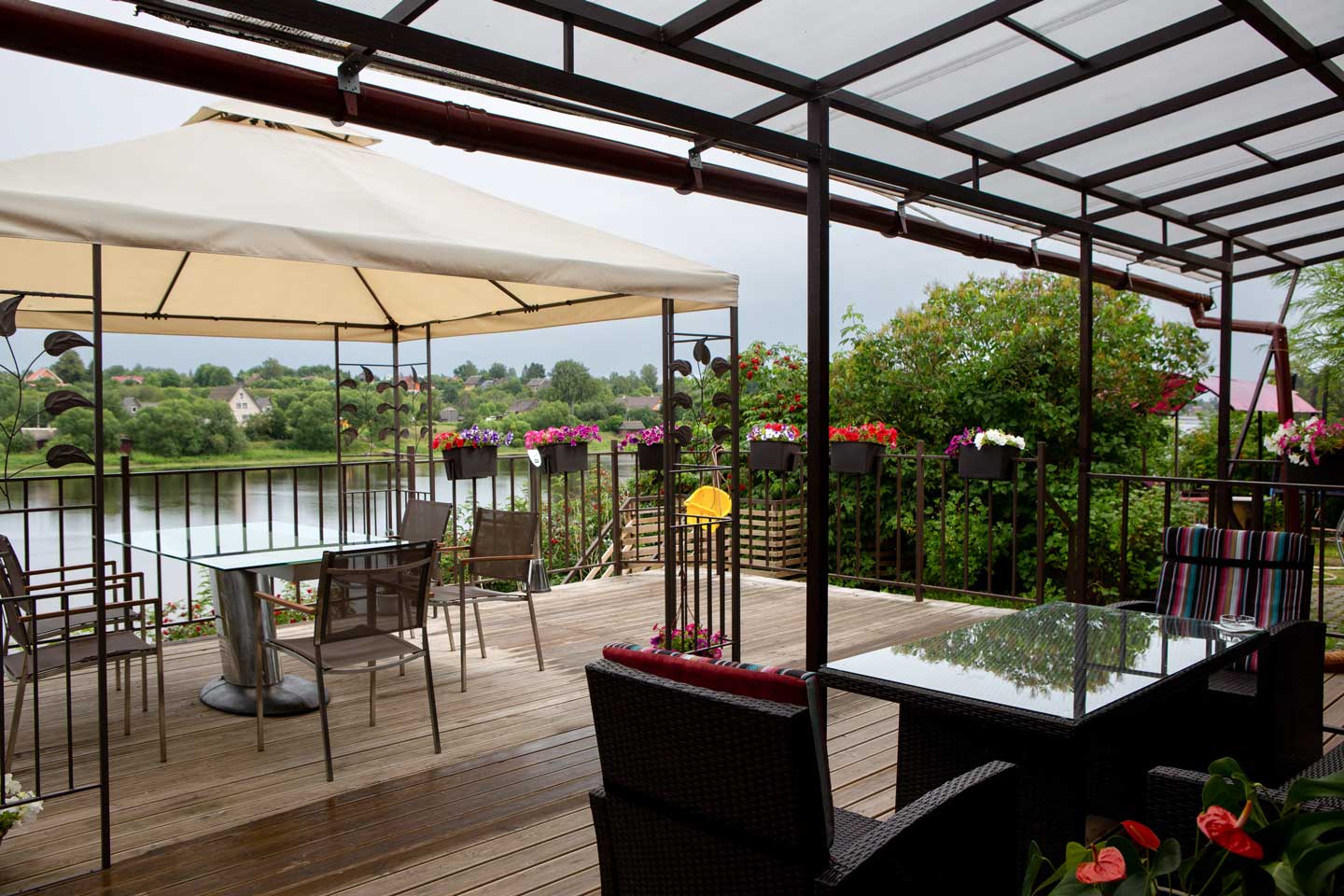 Коттедж для семейного отдыха