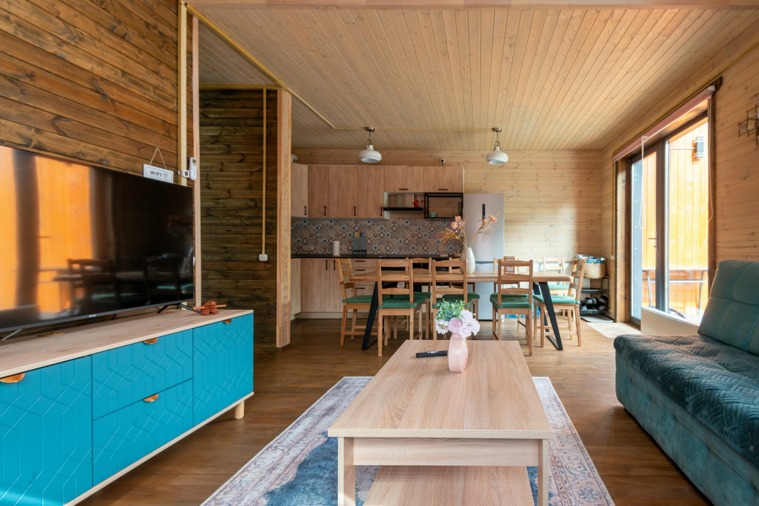 Коттедж с видом на лес