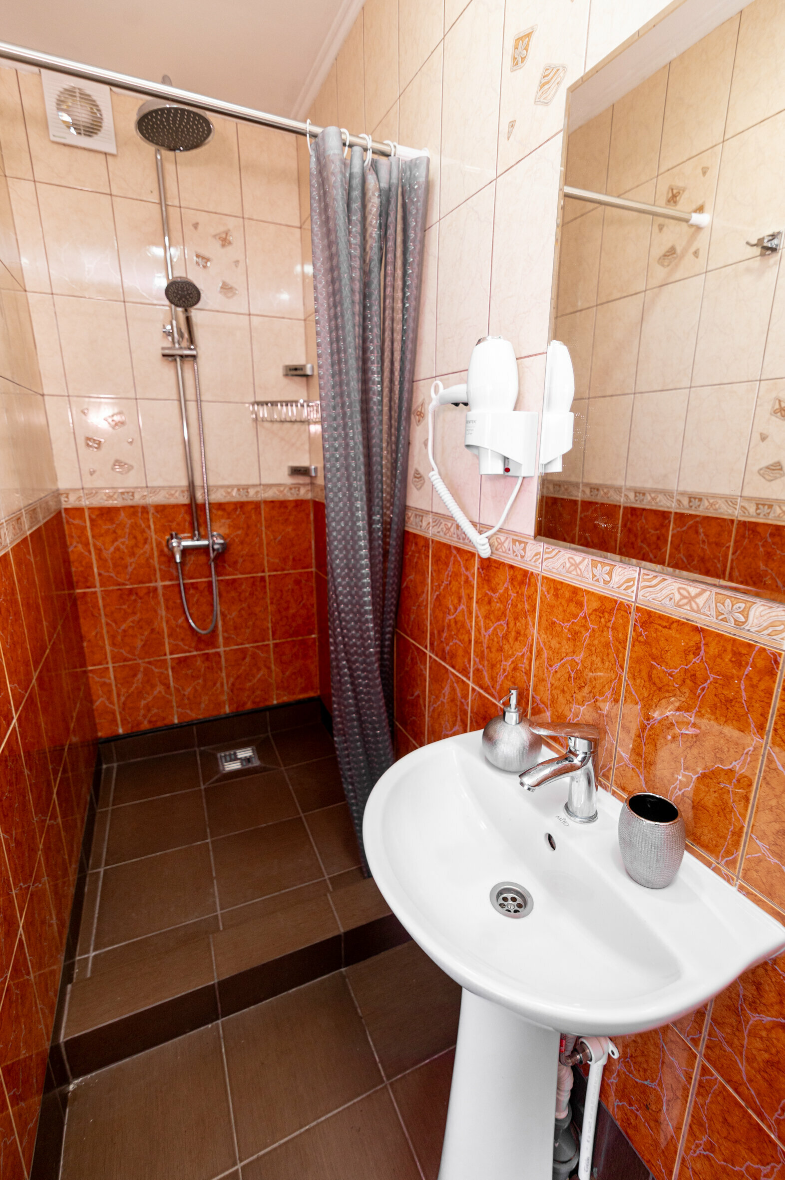 Трехместный номер с видом на море