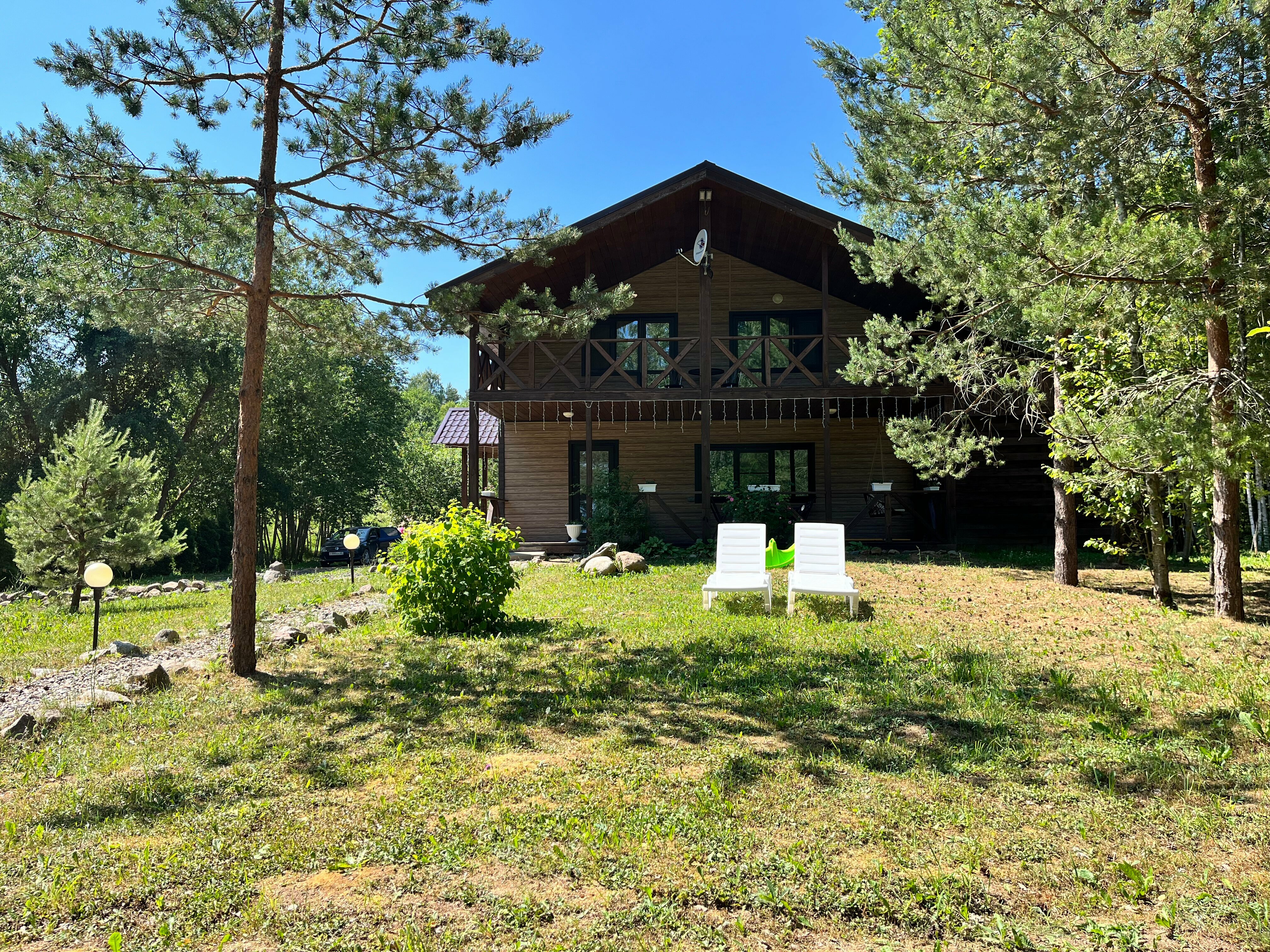 Коттедж с видом на озеро